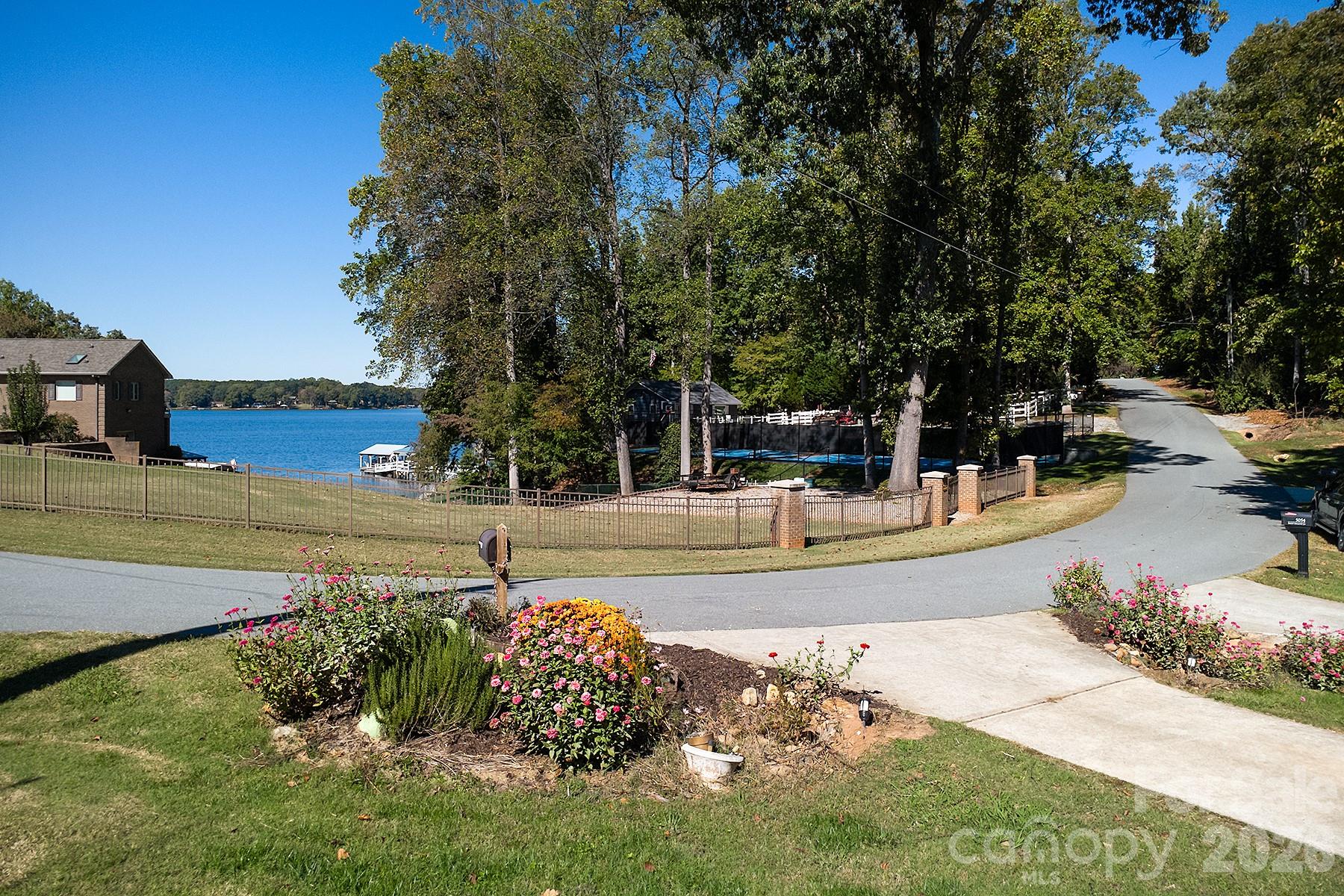 5050 Shady Meadow Lane 7 Property Photo 46