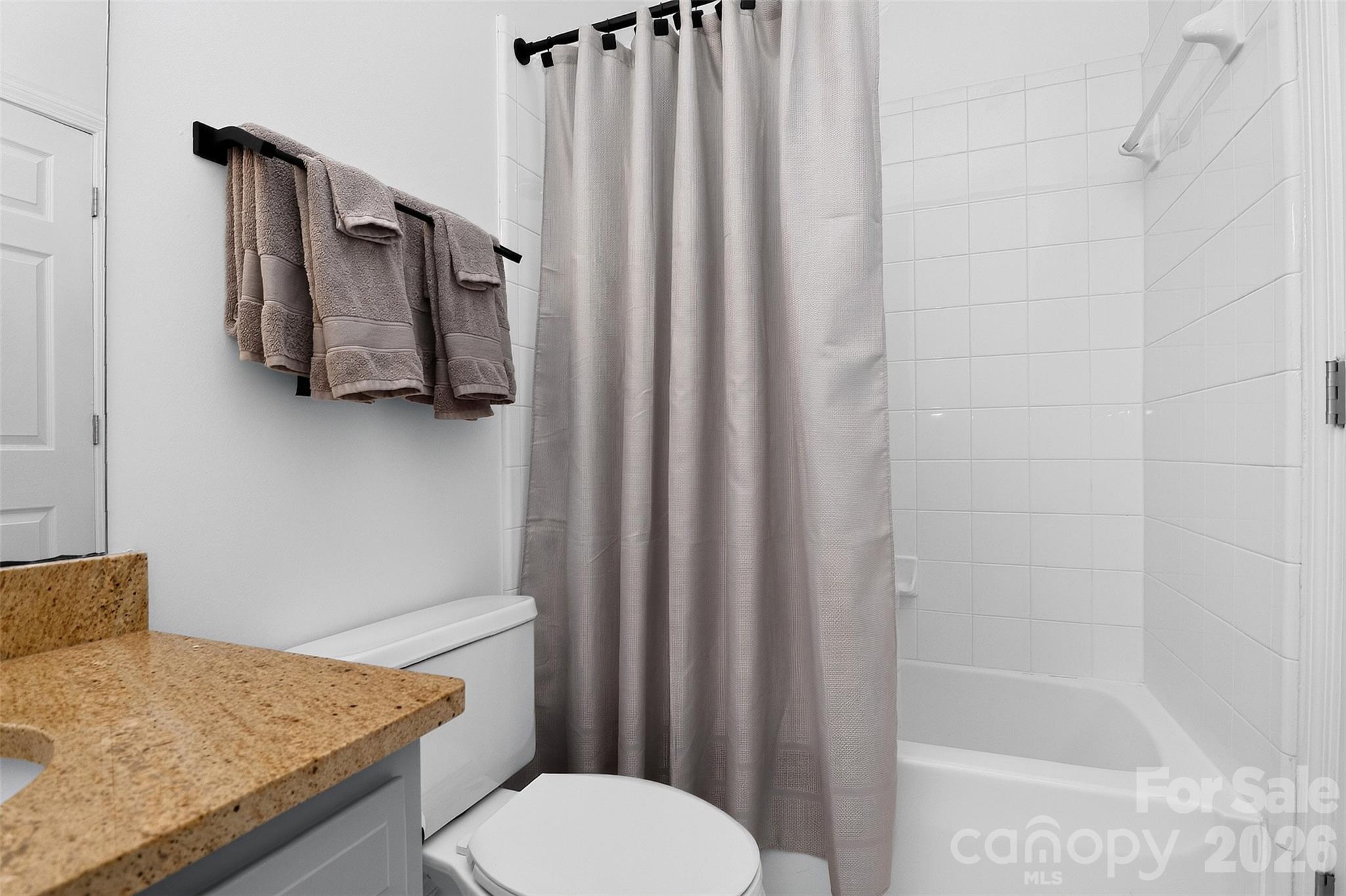 226 S Torrence Street 103 Property Photo 23