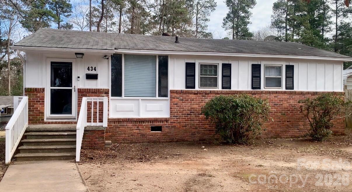434 Cummings Street Property Photo 1