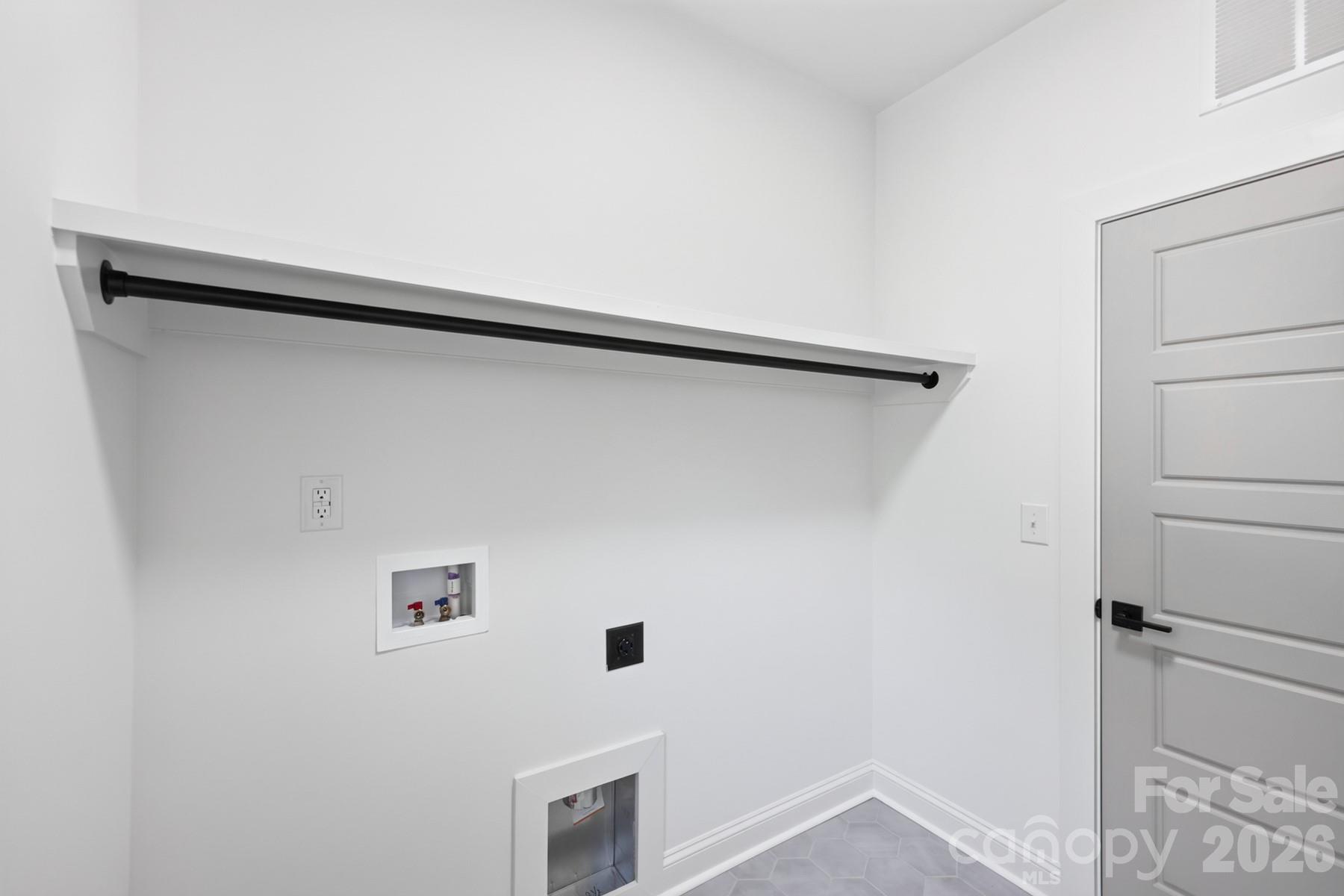 2515 Grimes Street Property Photo 15