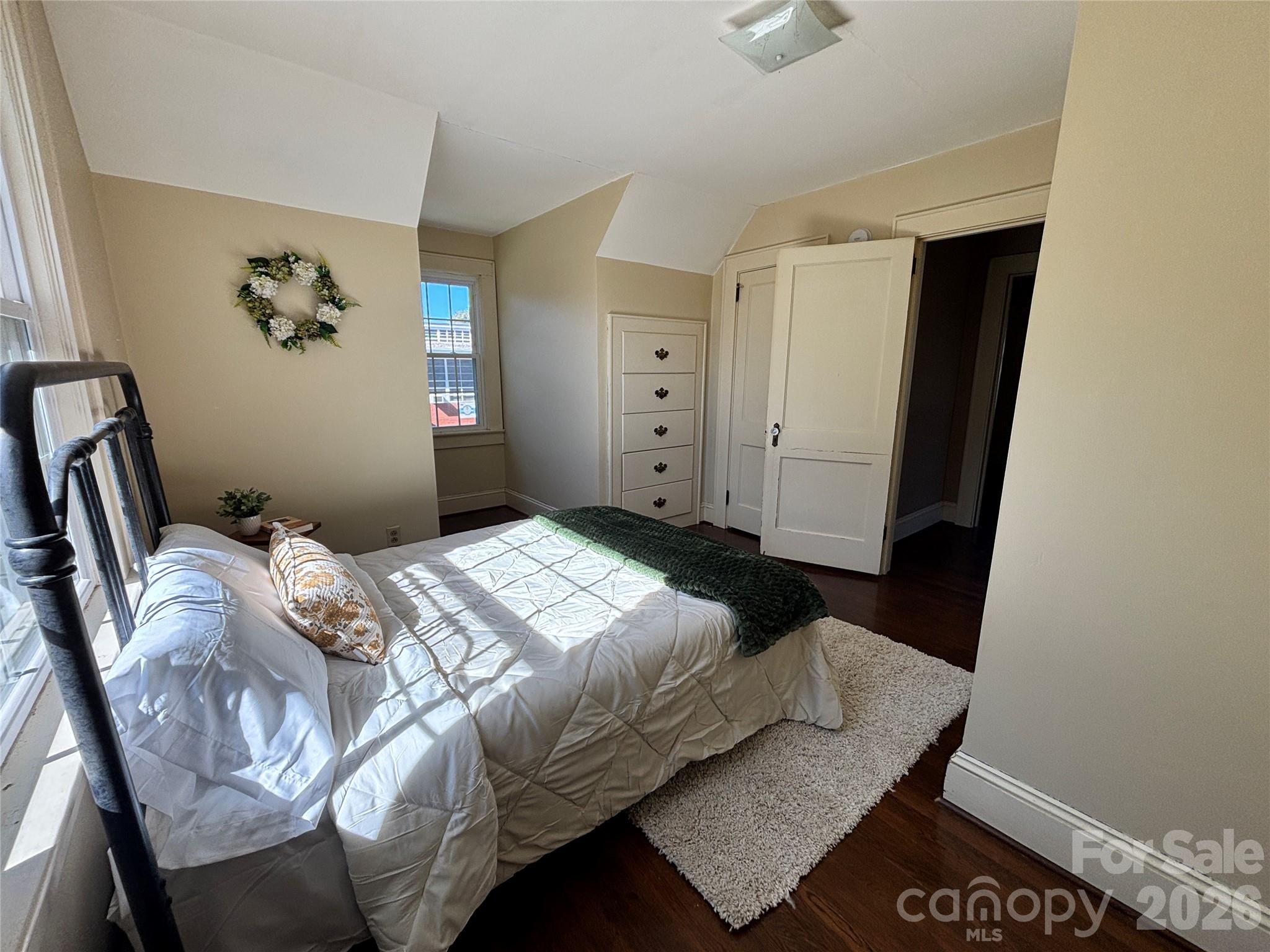323 4th Street Place Property Photo 11