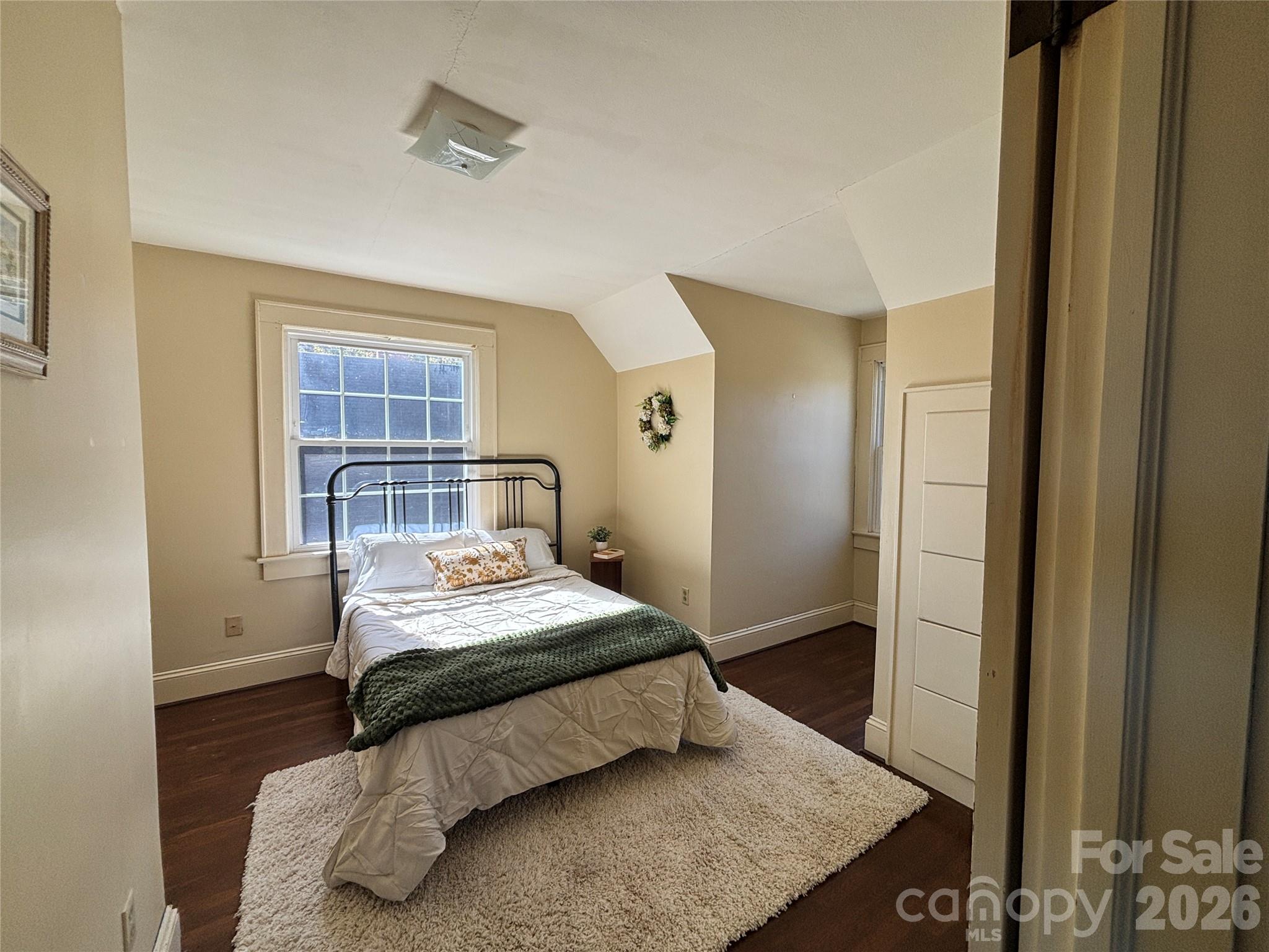 323 4th Street Place Property Photo 12