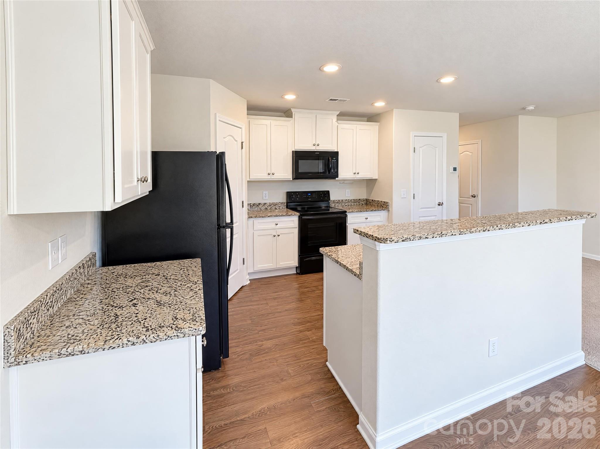 3306 Ellingford Road Property Photo 6
