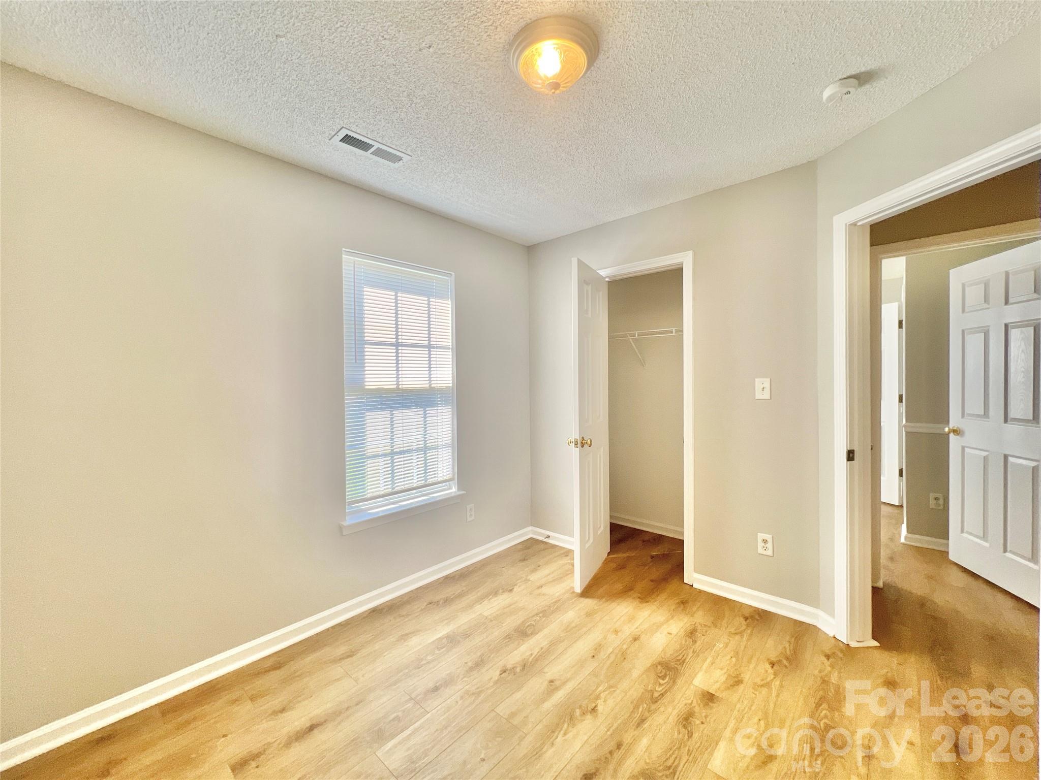 5900 Coral Ridge Lane Property Photo 17