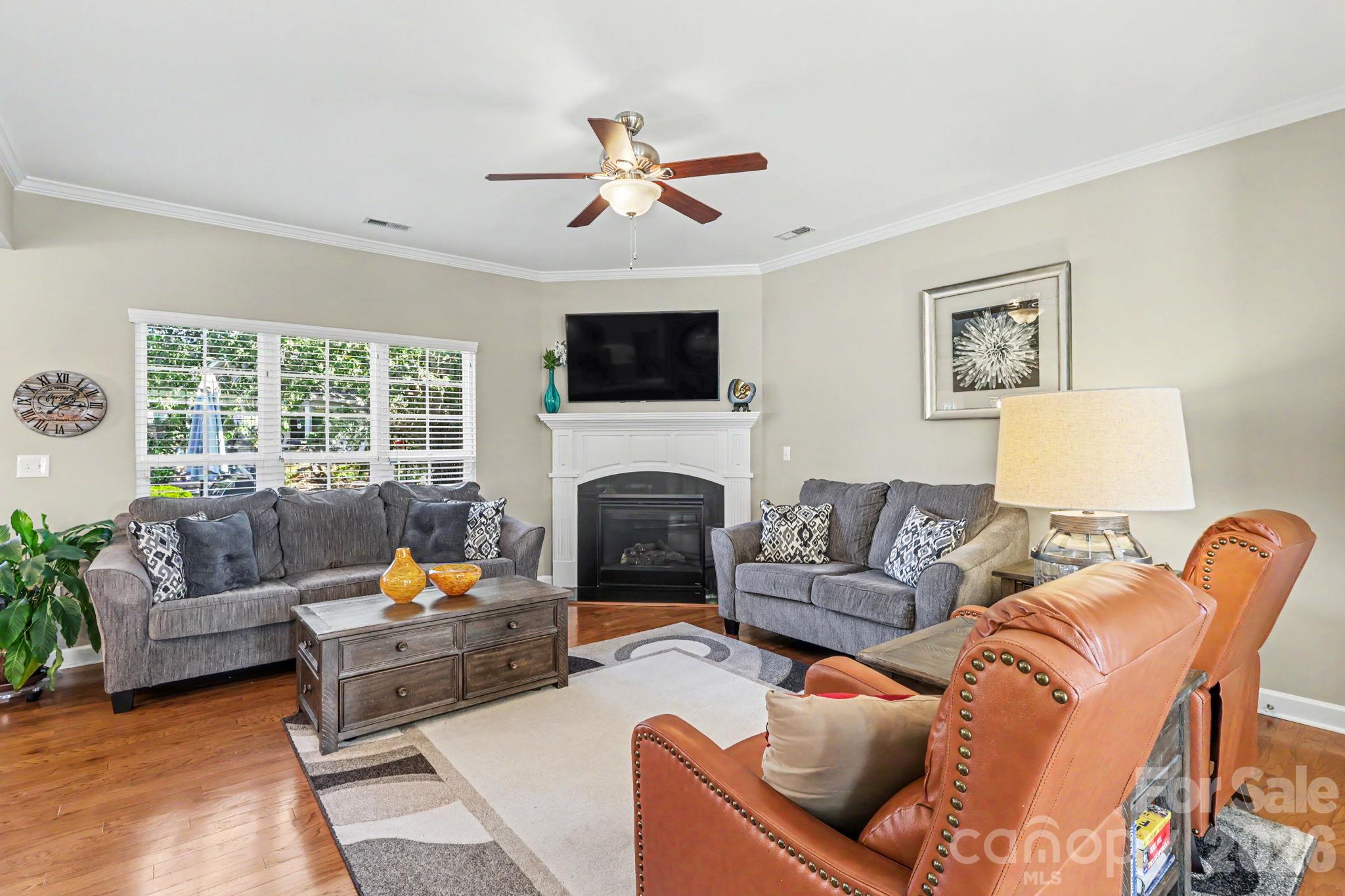 2639 New Haven Street Property Photo 8