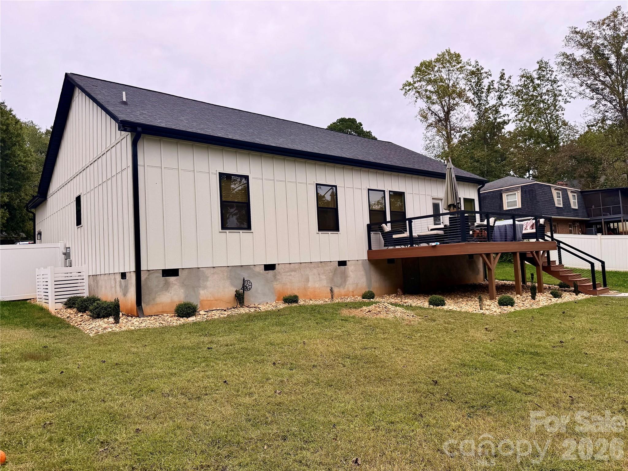 4347 Greenbriar Drive #3 Property Photo 9