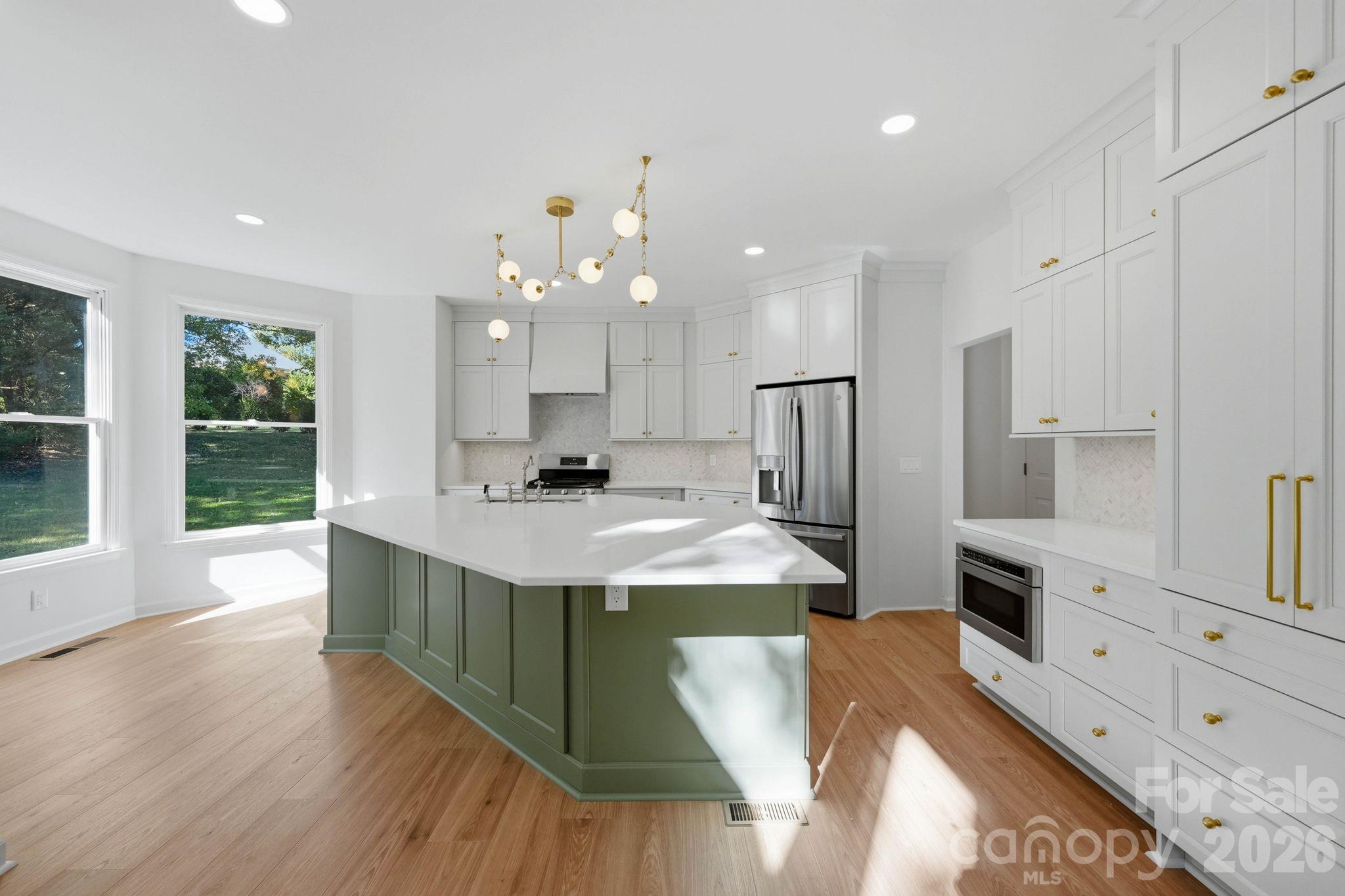 10318 Tallent Lane Property Photo 3