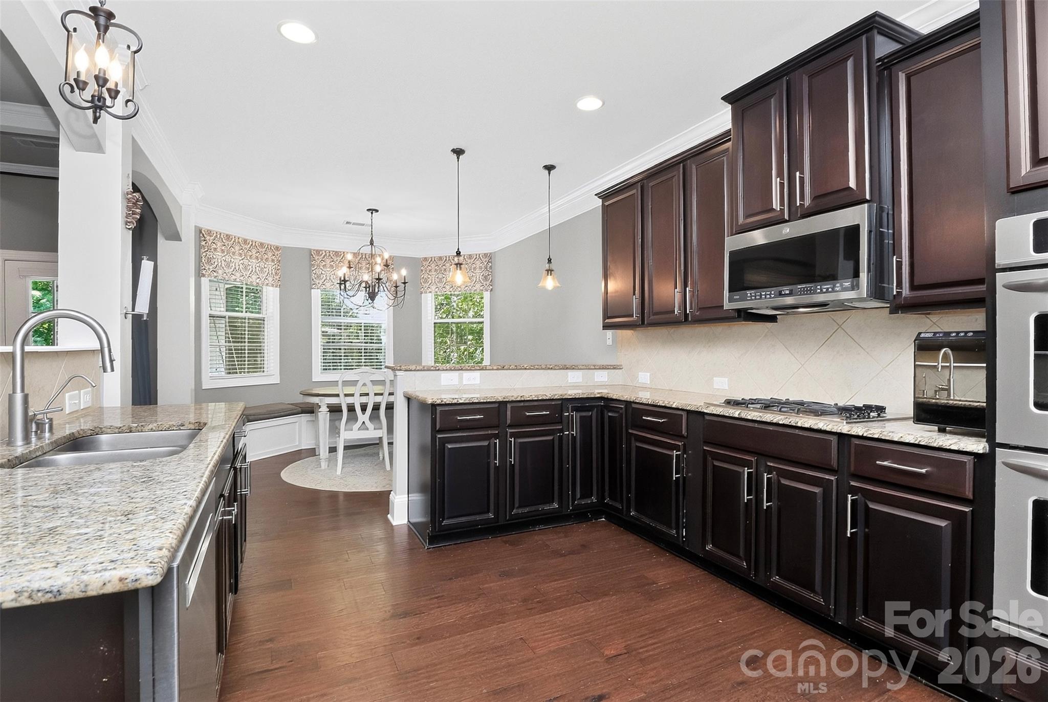 1550 Millbridge Parkway Property Photo 10