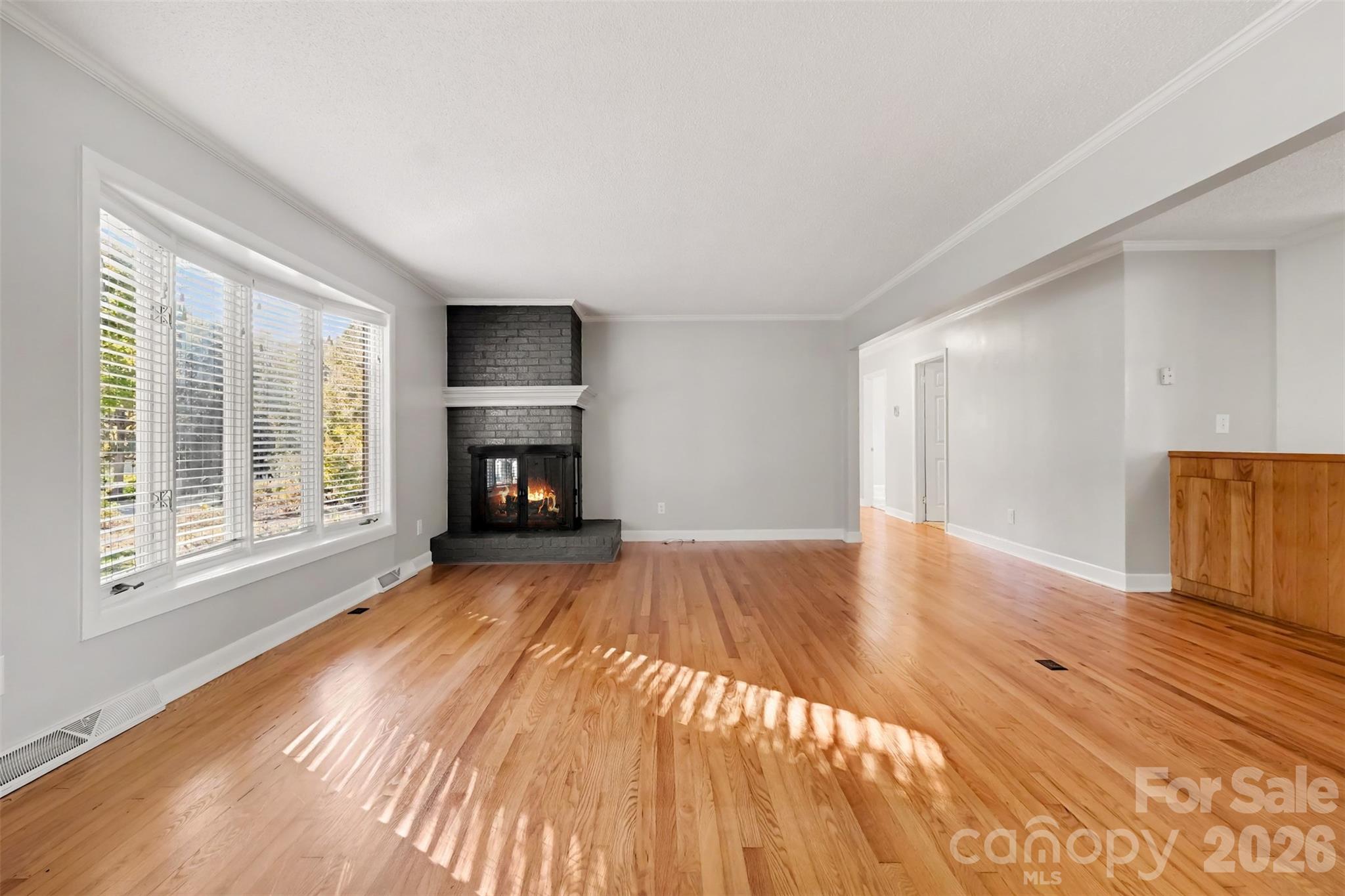 225 Edgewood Drive Property Photo 8