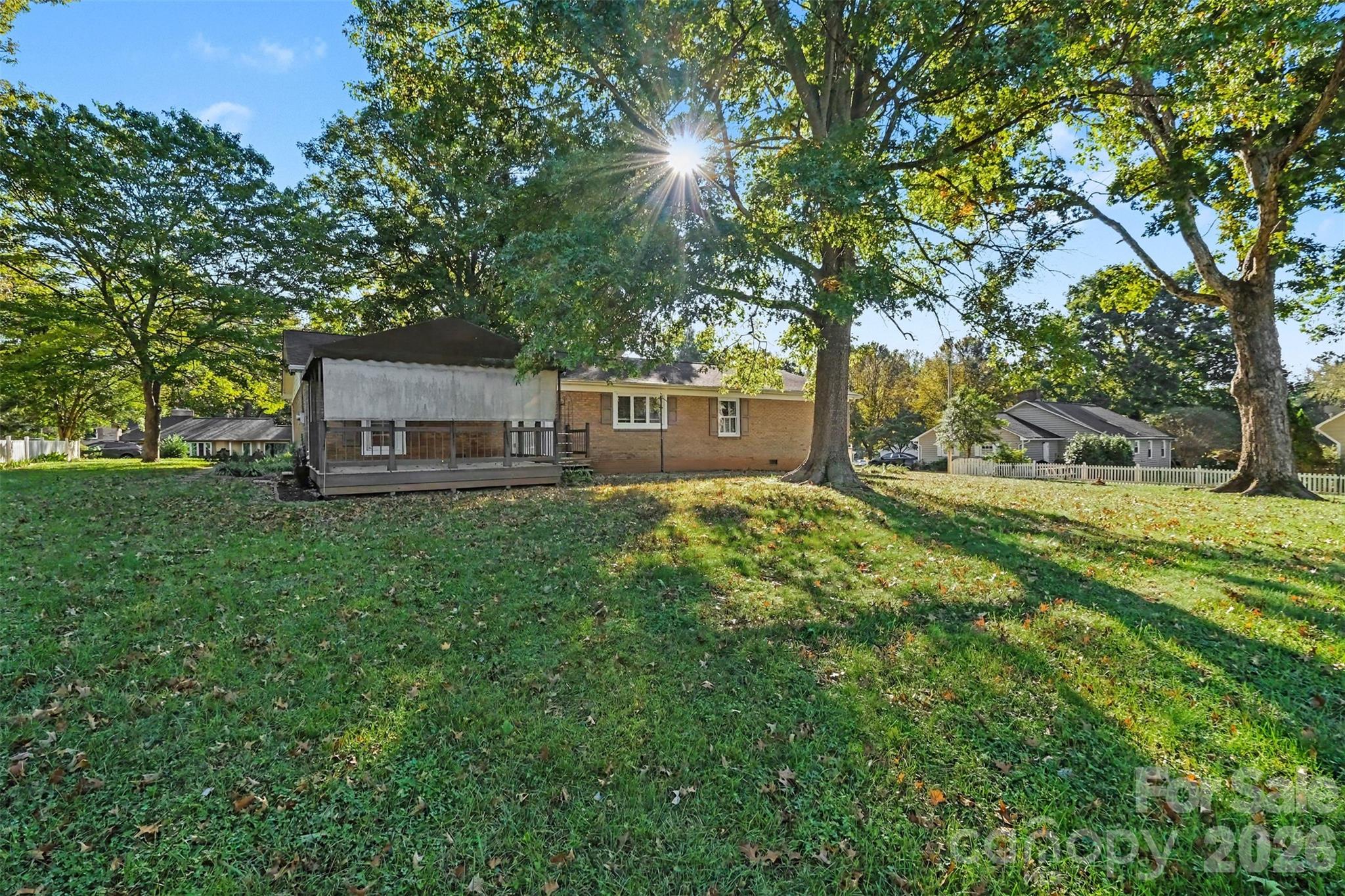 225 Edgewood Drive Property Photo 29