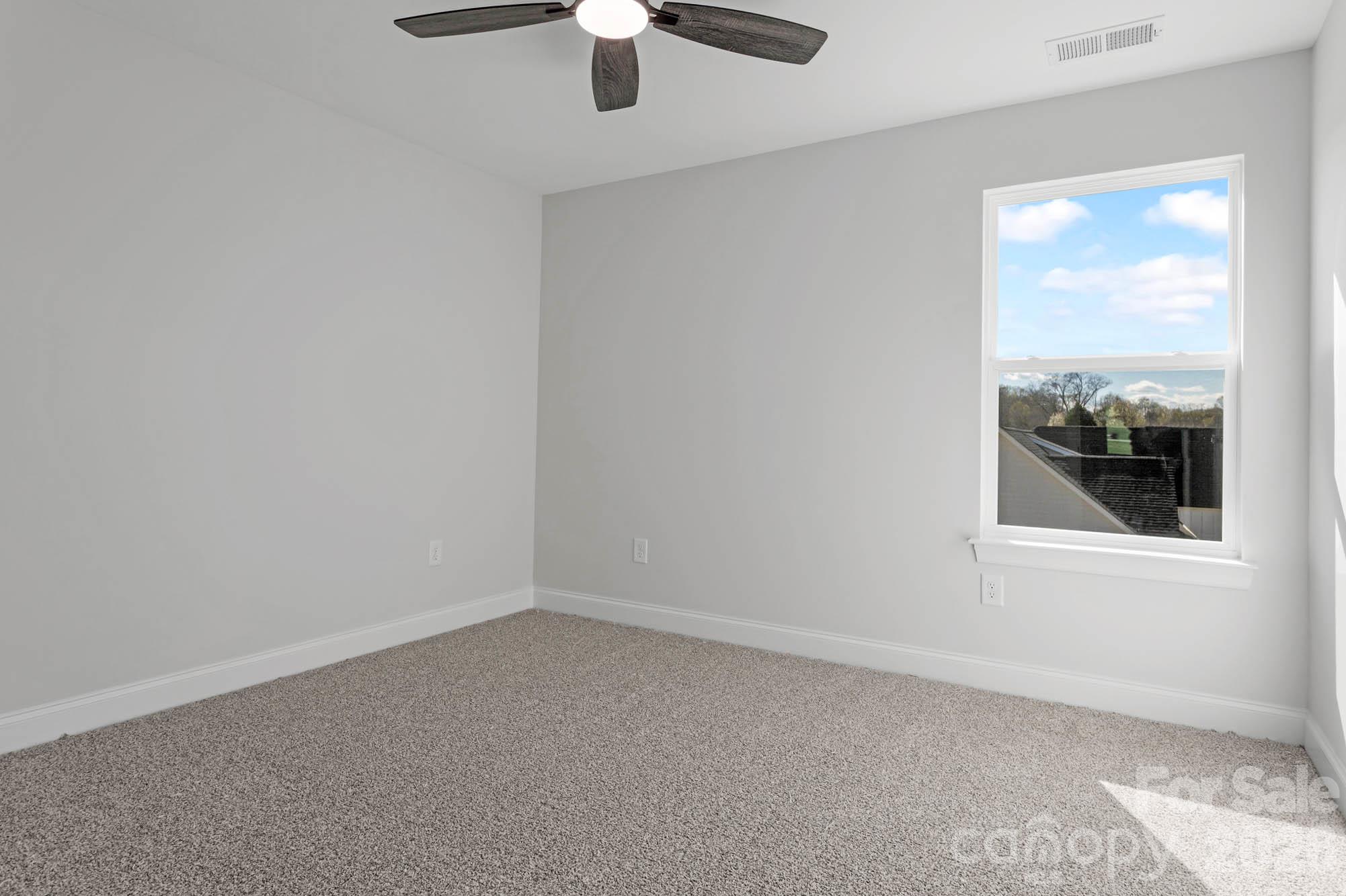 1478 Malden Court Property Photo 24