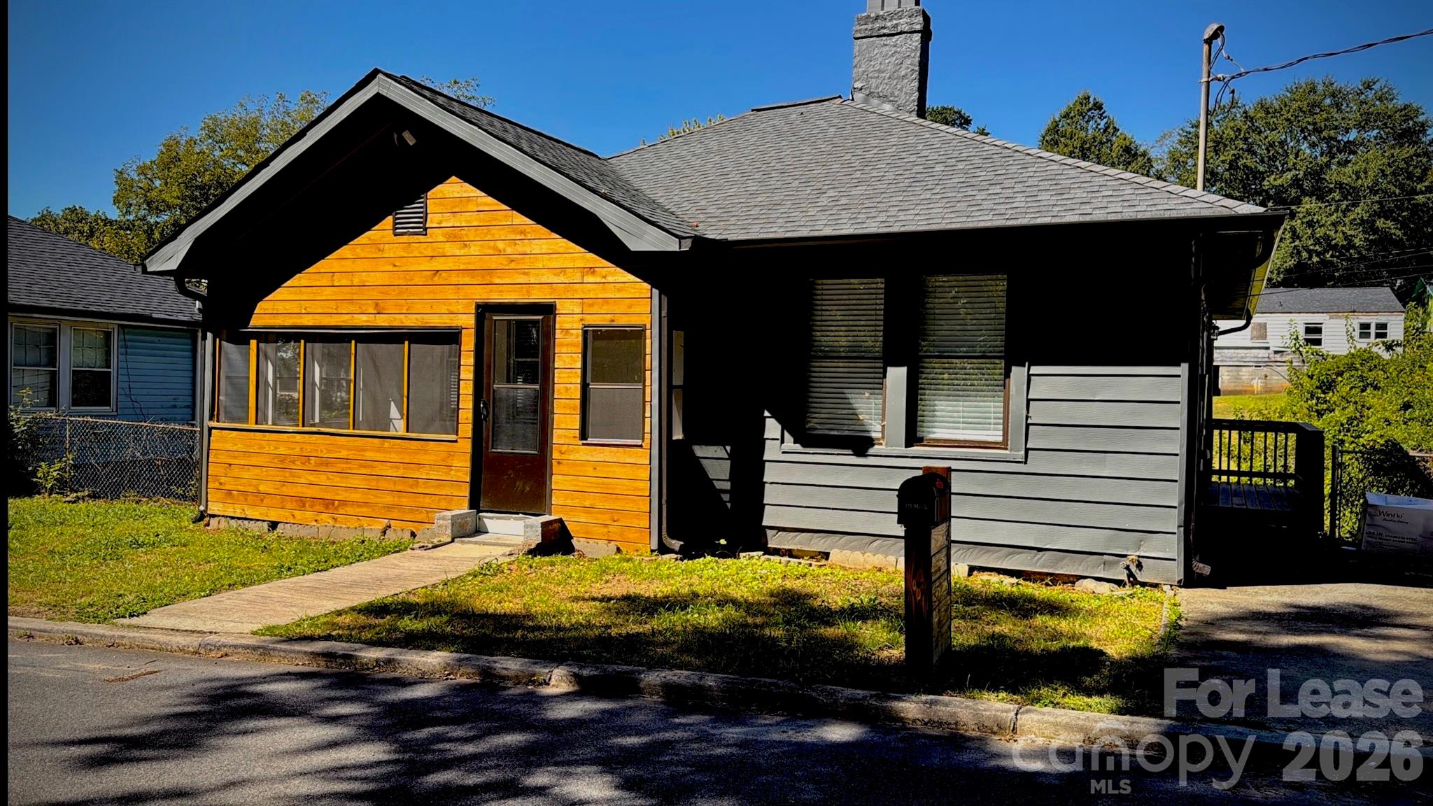 405 Highland Street Property Photo 1