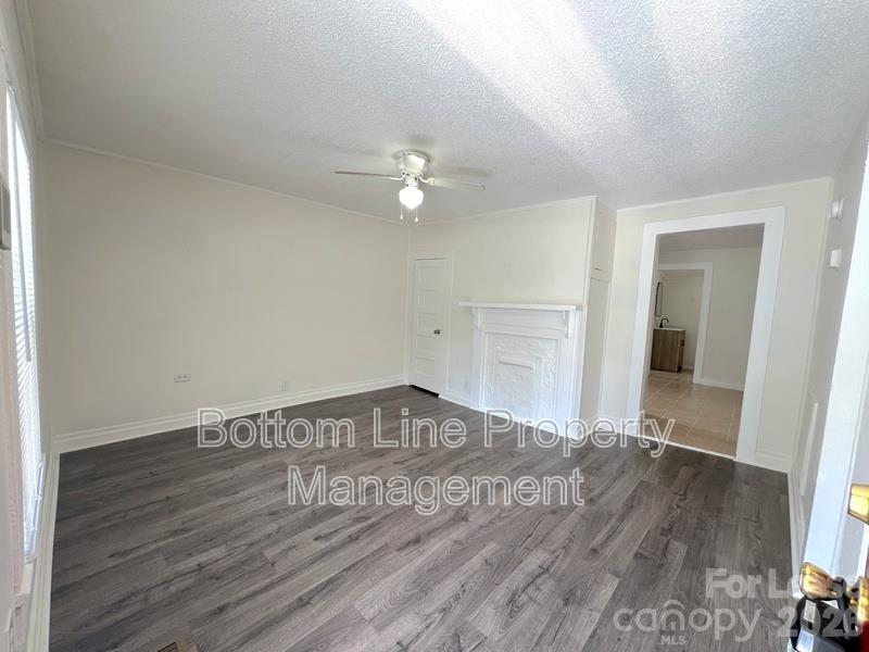 1102 Davidson Avenue Property Photo 4