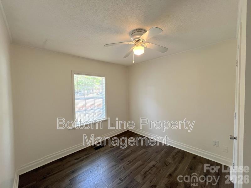 1102 Davidson Avenue Property Photo 9