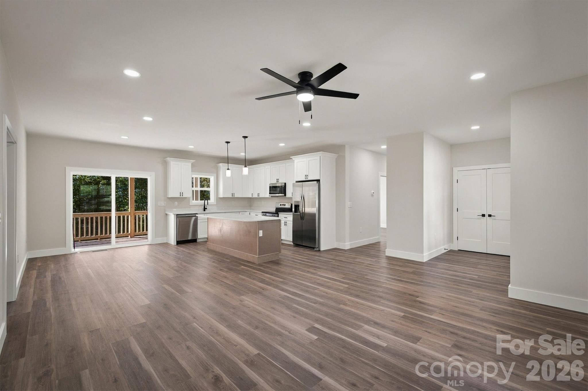 2968 Woodwind Drive Property Photo 7