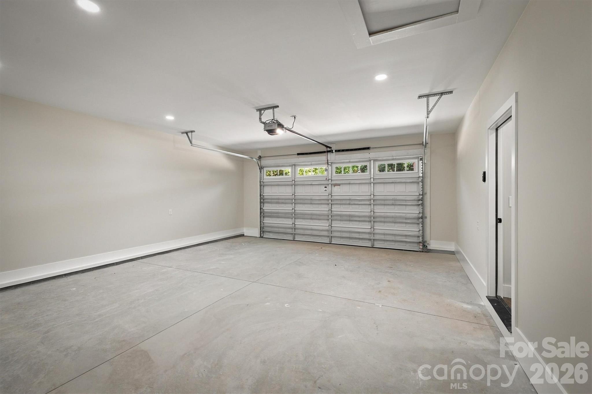 2968 Woodwind Drive Property Photo 23