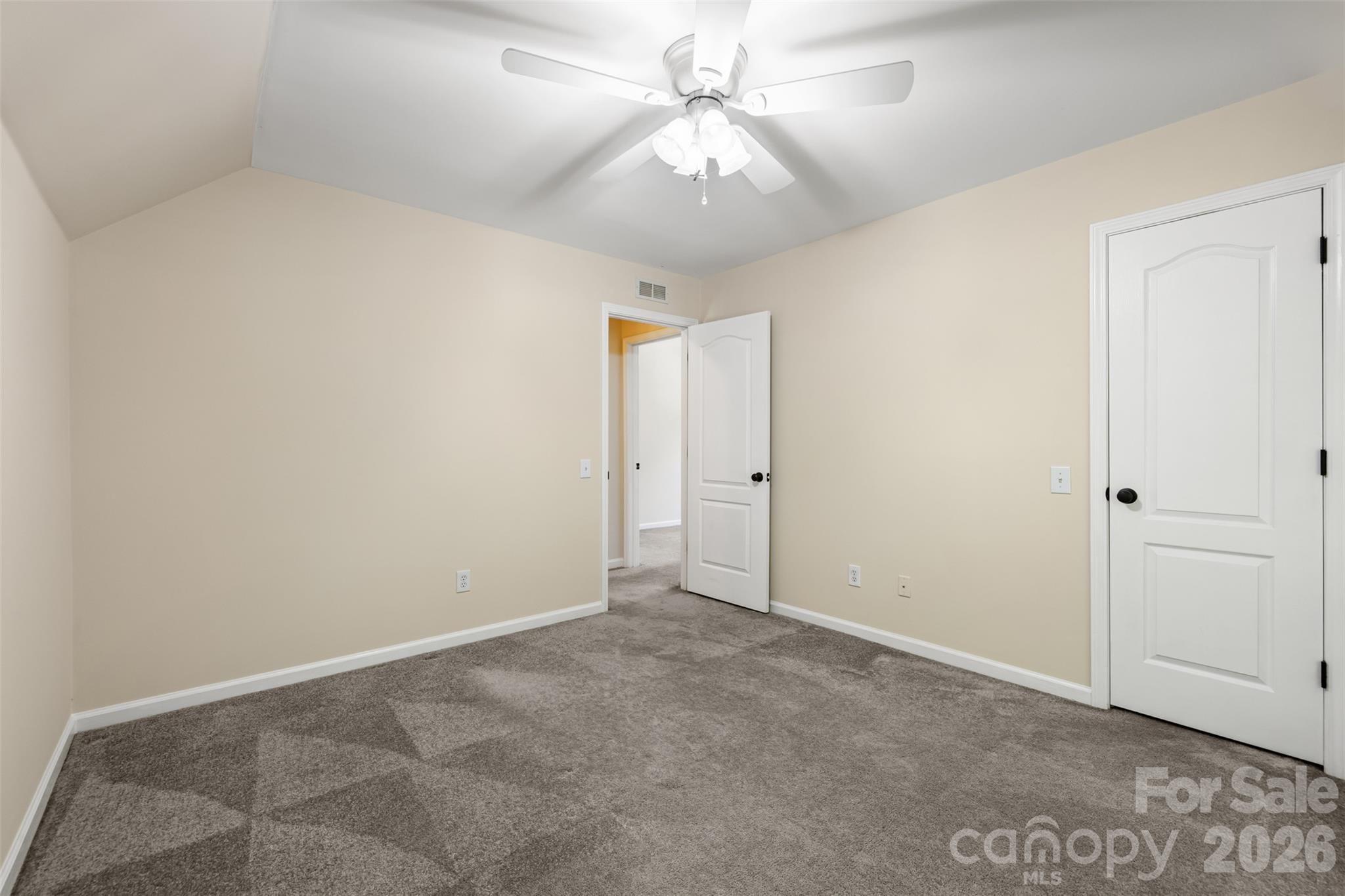 5705 Kinglet Lane Property Photo 37