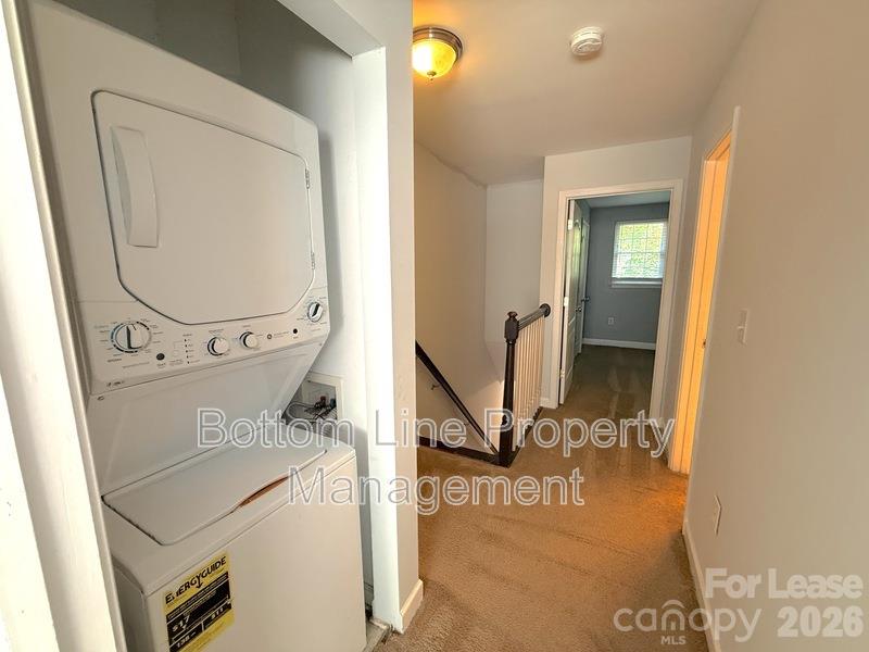 1218 Green Oaks Lane Property Photo 9