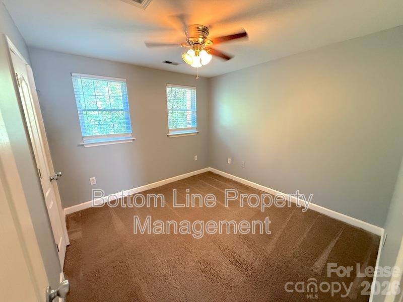 1218 Green Oaks Lane Property Photo 11