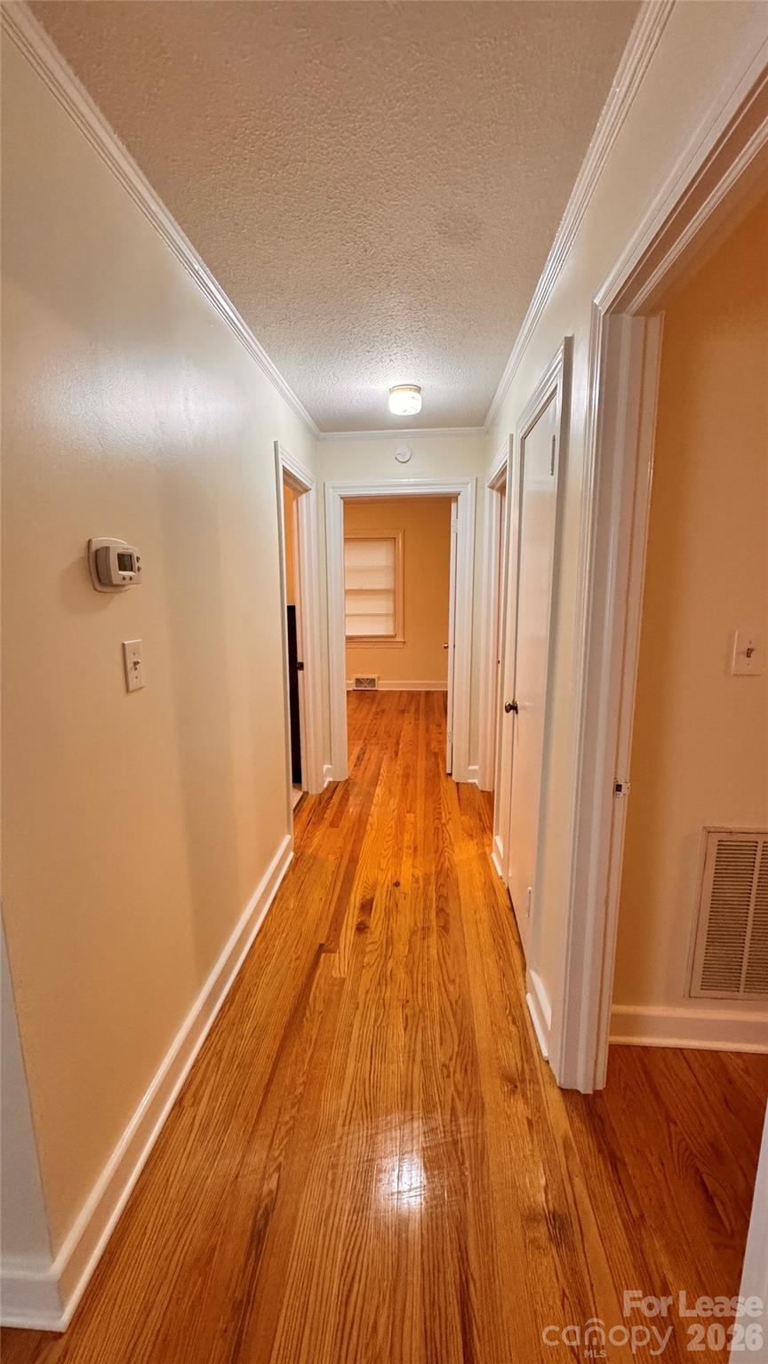 690 Brookdale Drive Property Photo 4