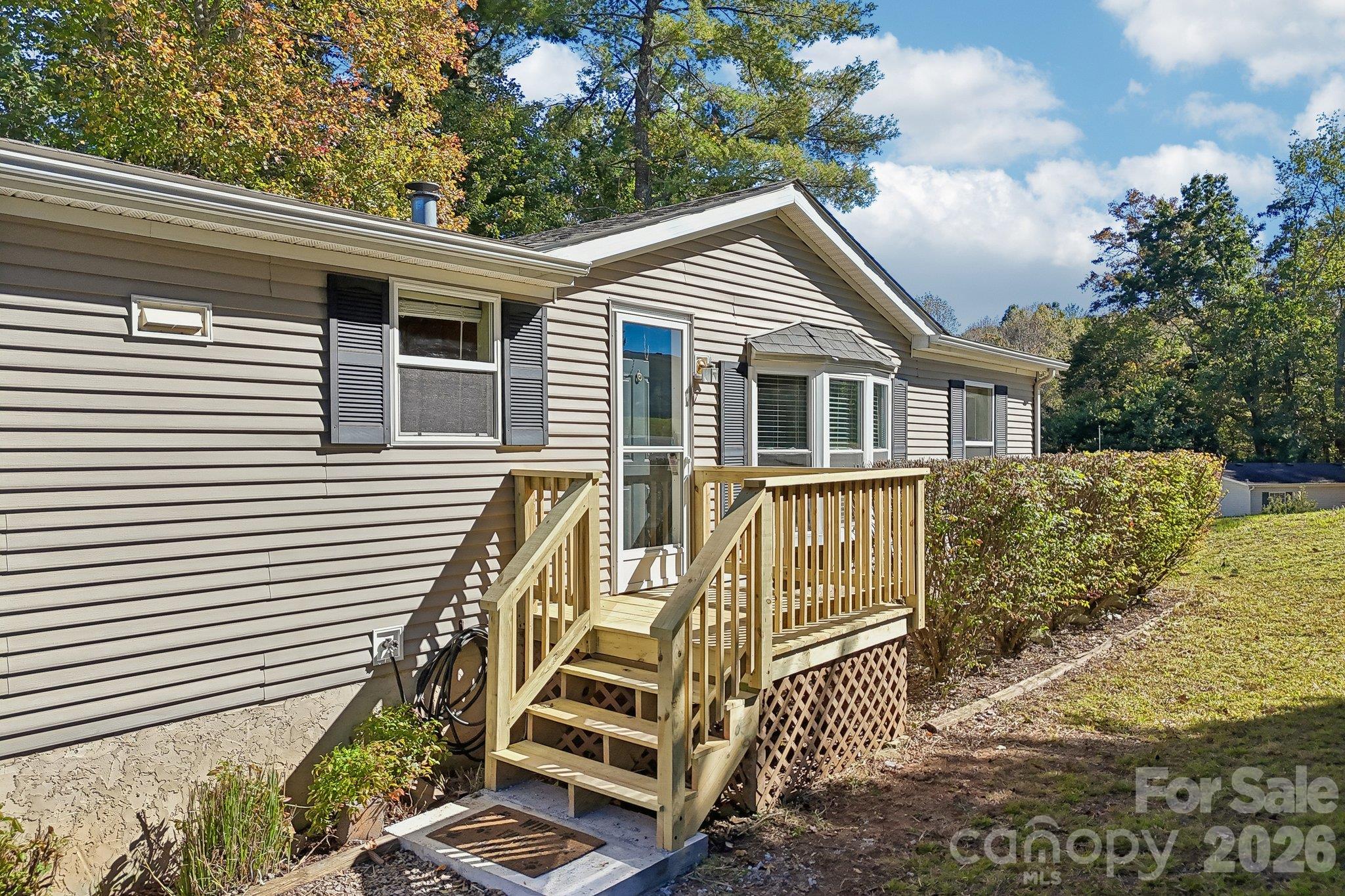 202 Banyan Road Property Photo 4