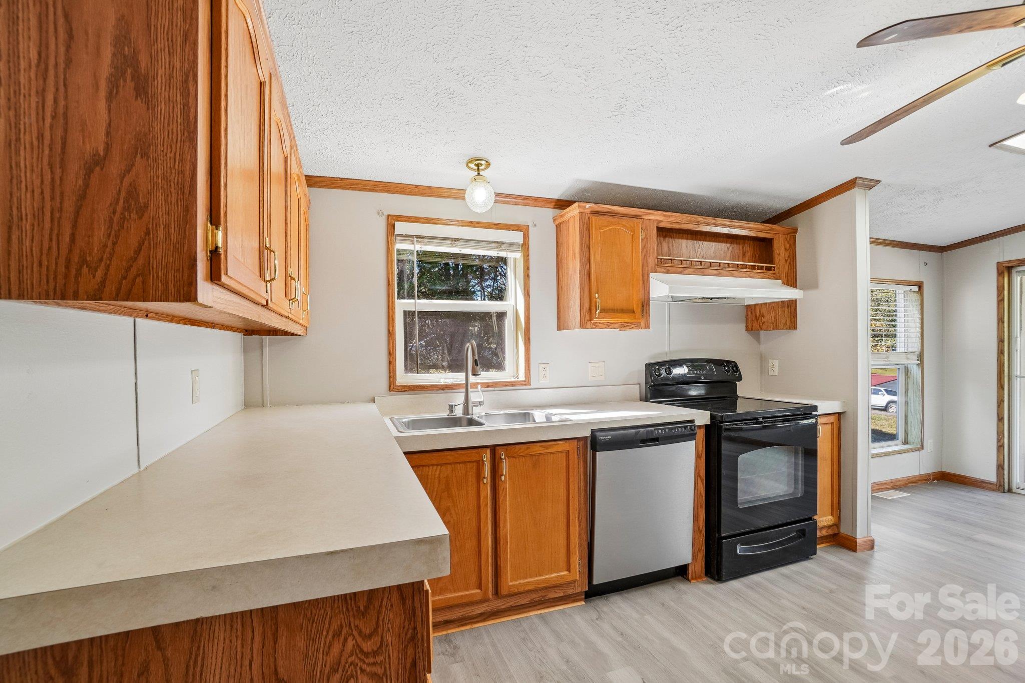 202 Banyan Road Property Photo 8