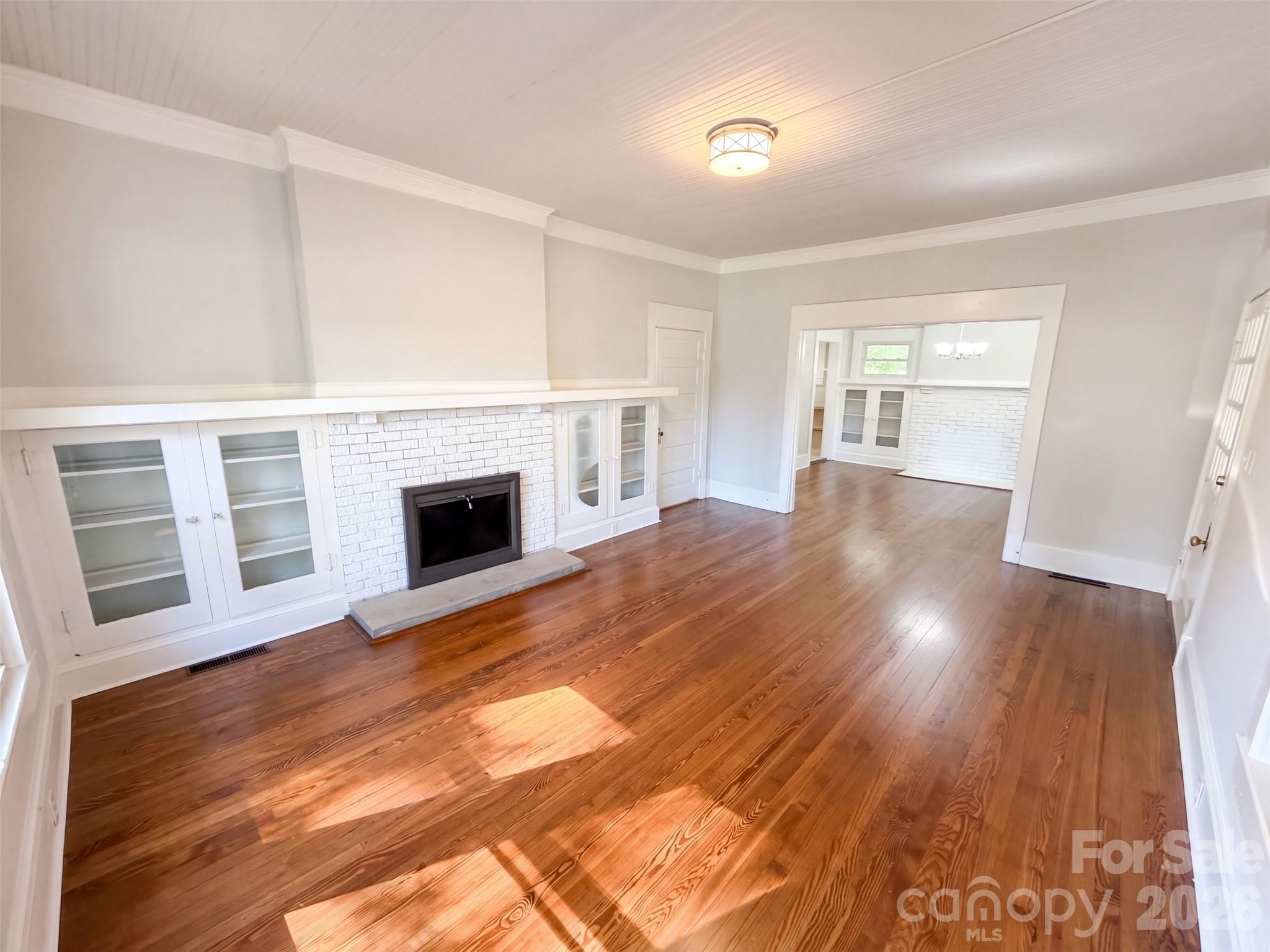 208 Elm Street Property Photo 10