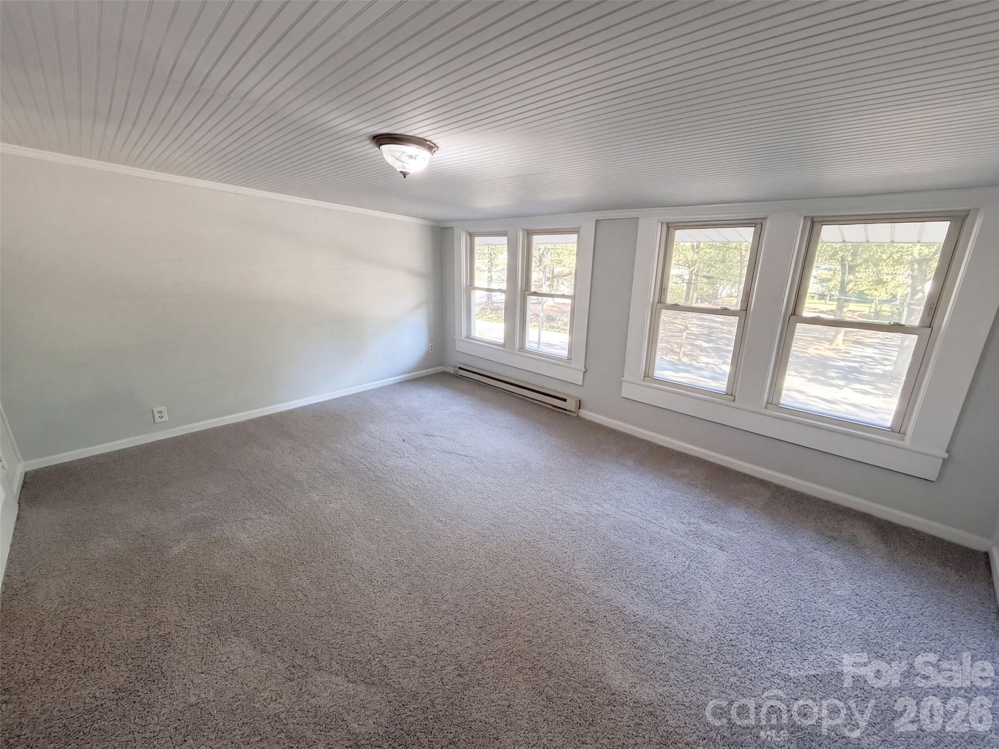 208 Elm Street Property Photo 12