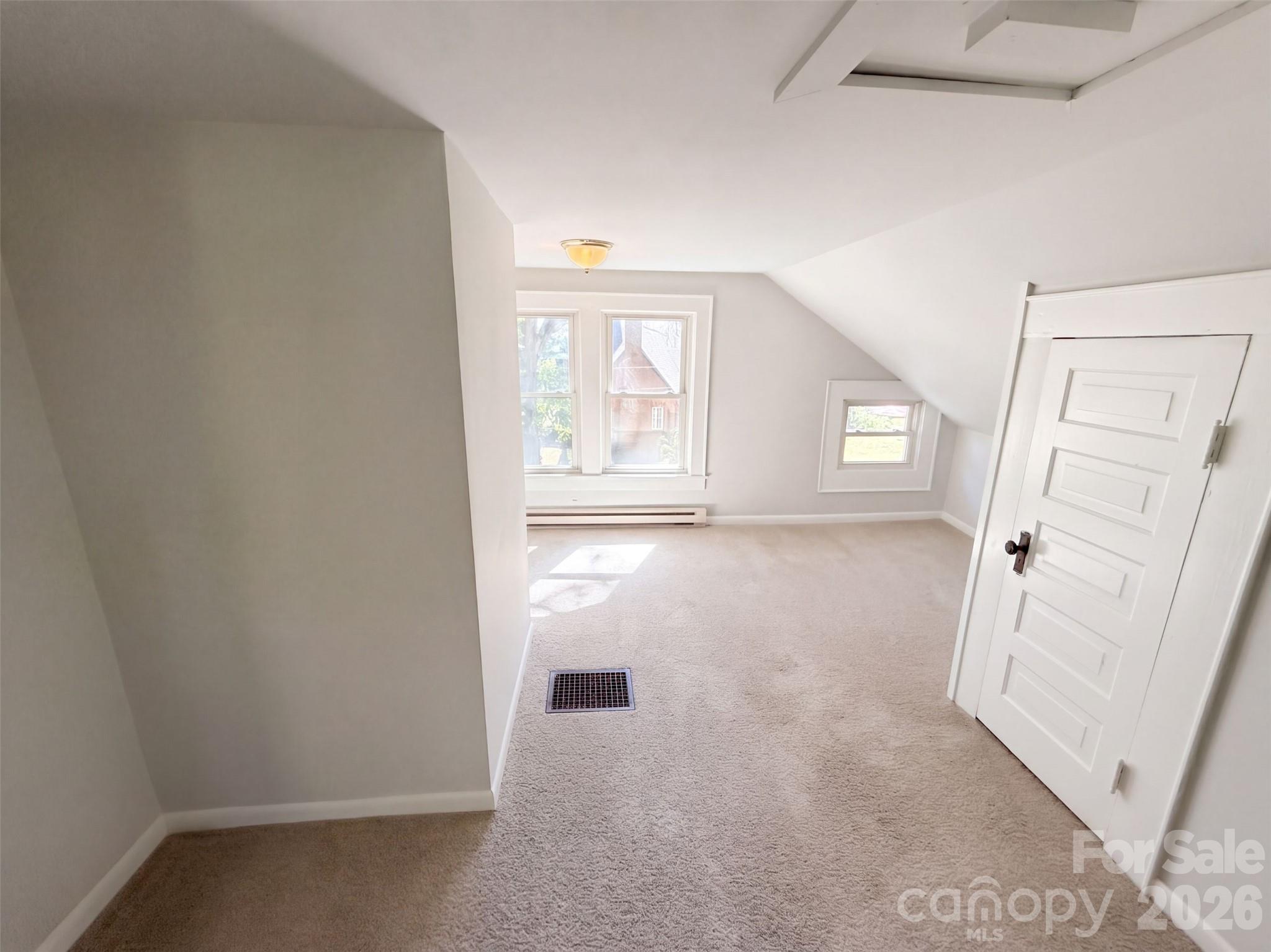 208 Elm Street Property Photo 13