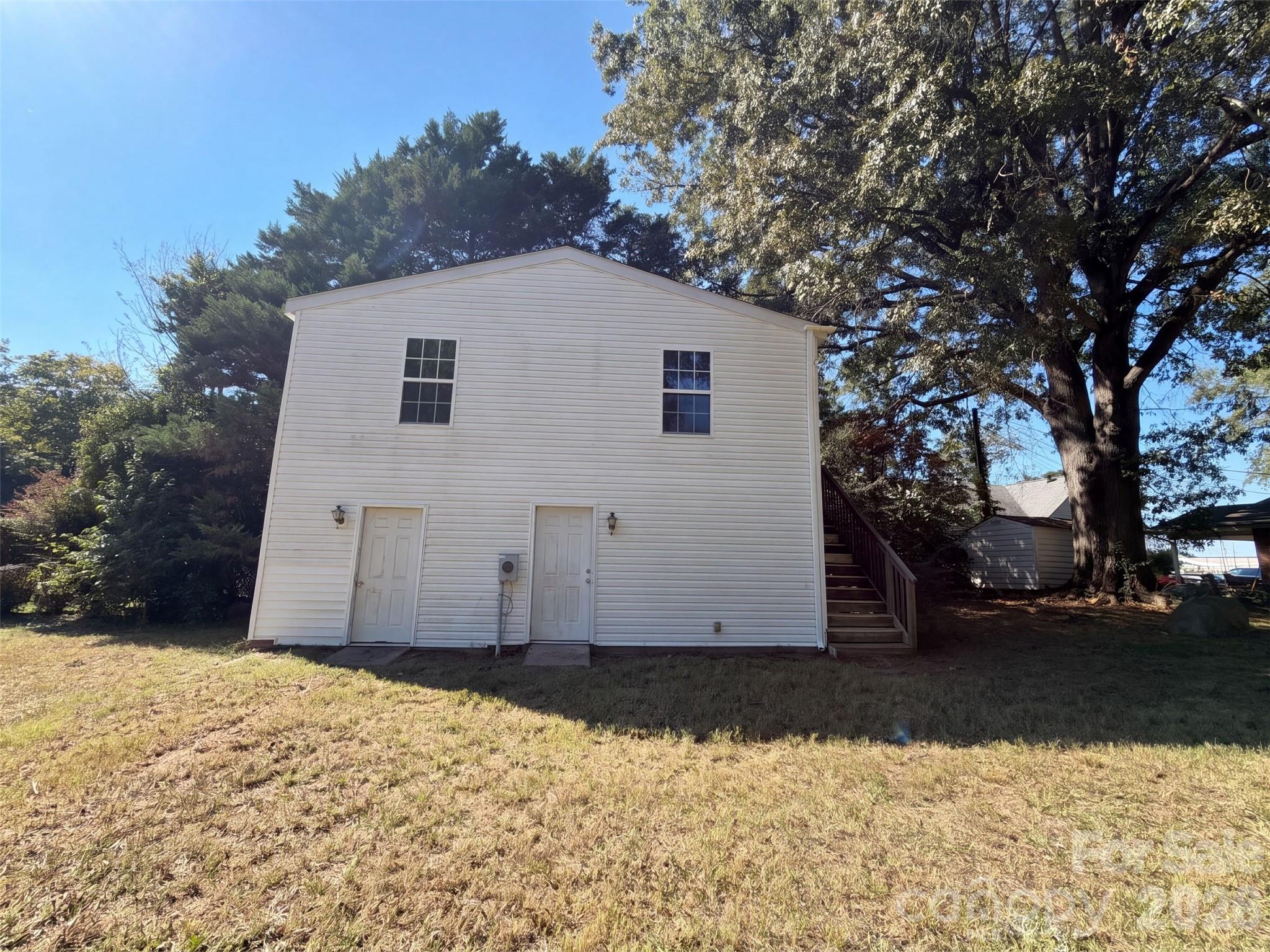 208 Elm Street Property Photo 19