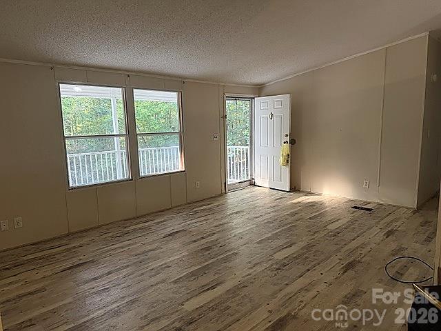 87 Sleepy Forest Drive Property Photo 6