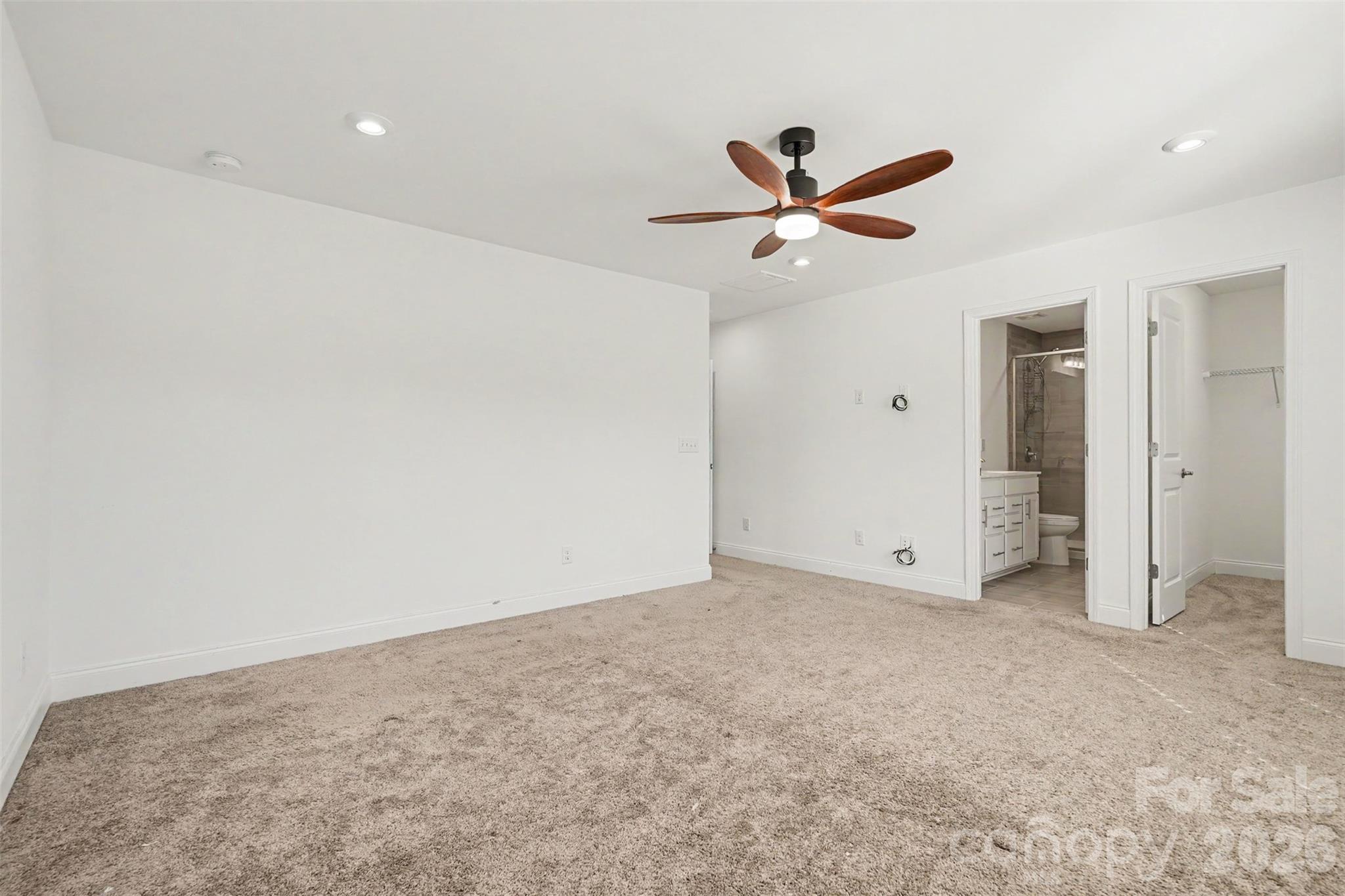 19221 Yellow Birch Drive Property Photo 14