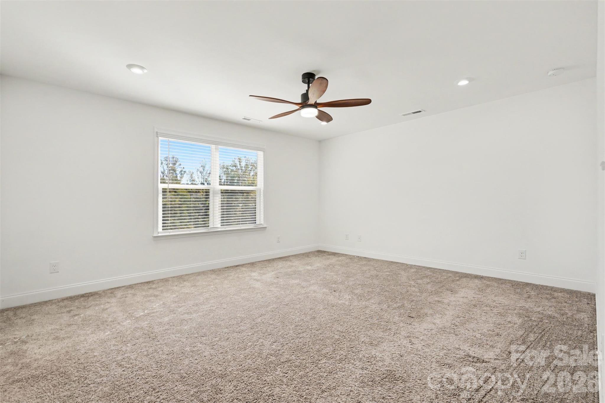 19221 Yellow Birch Drive Property Photo 20