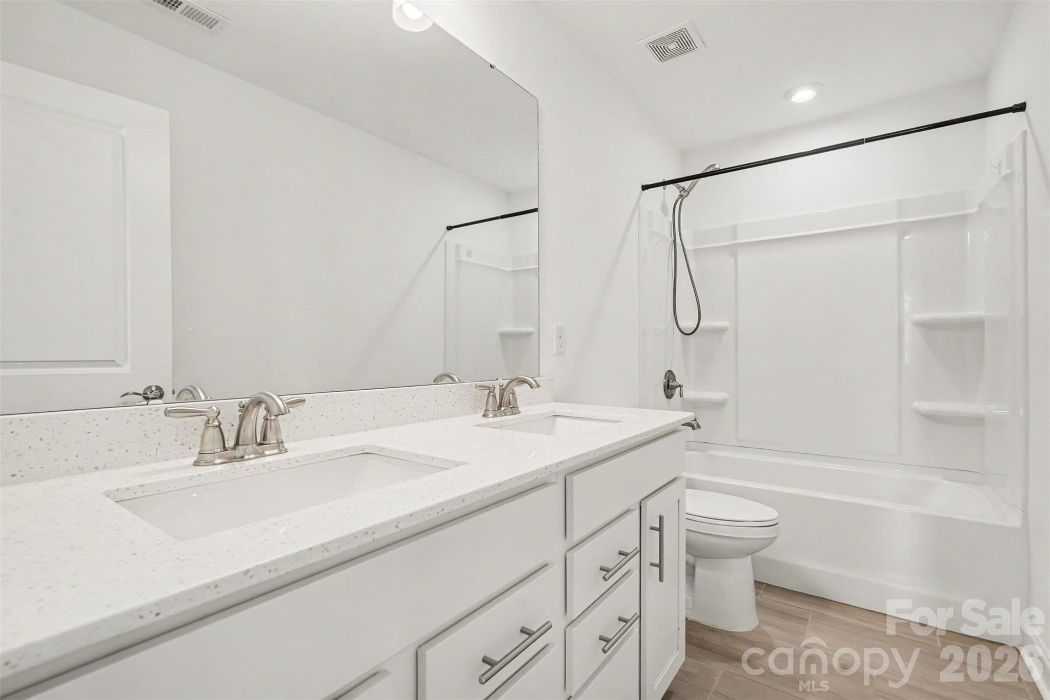 19221 Yellow Birch Drive Property Photo 22