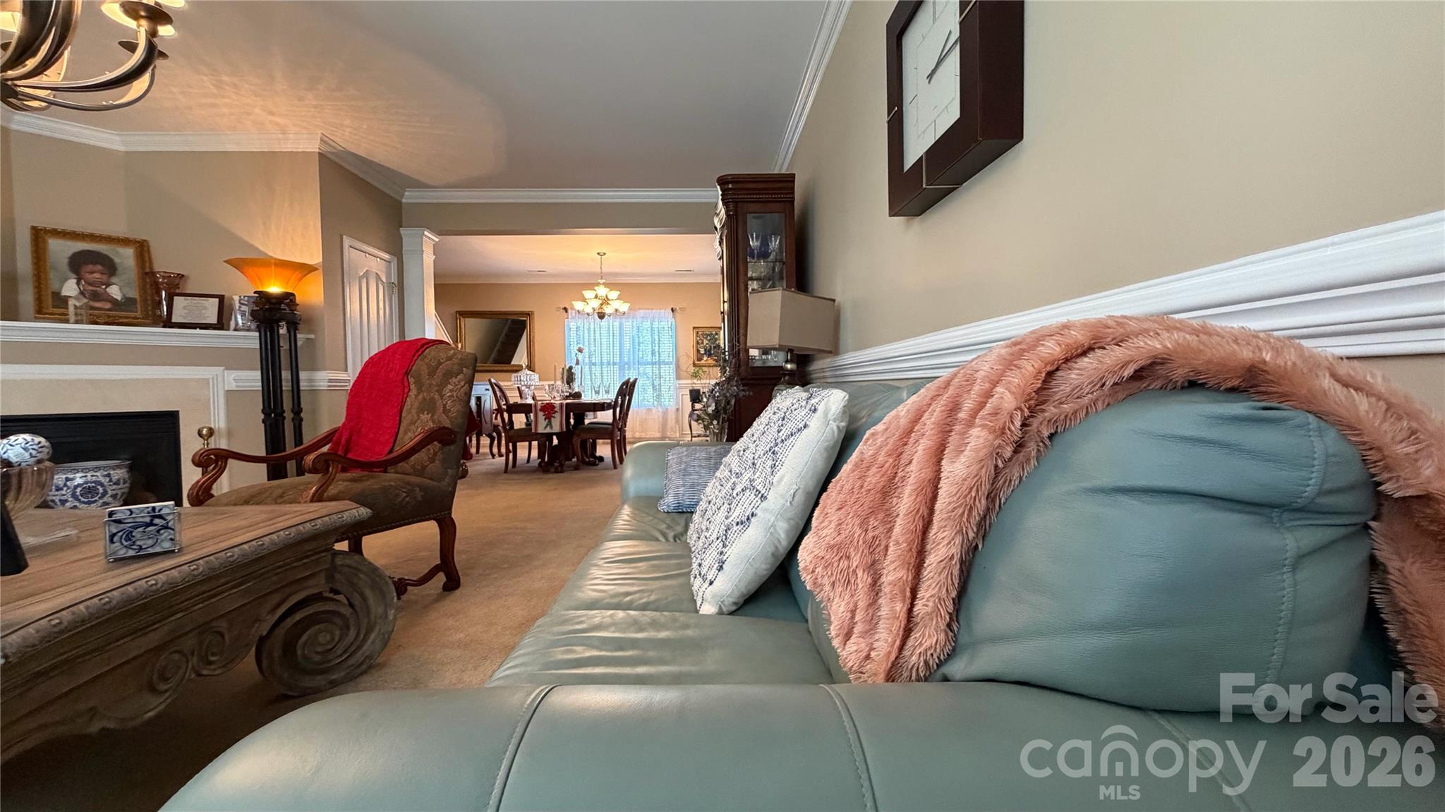 8428 Glaze Court Property Photo 6