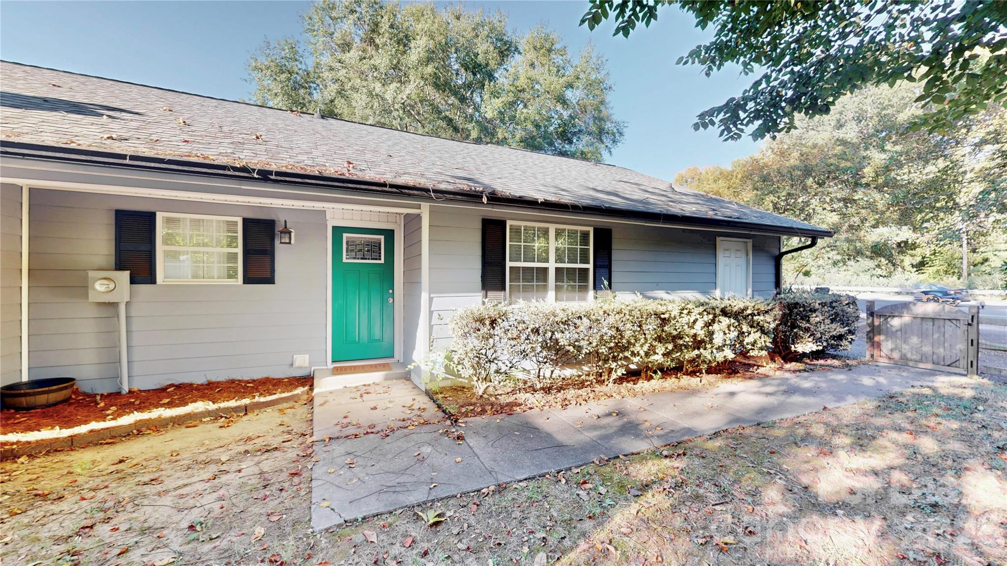 7300 Park Road Property Photo 1