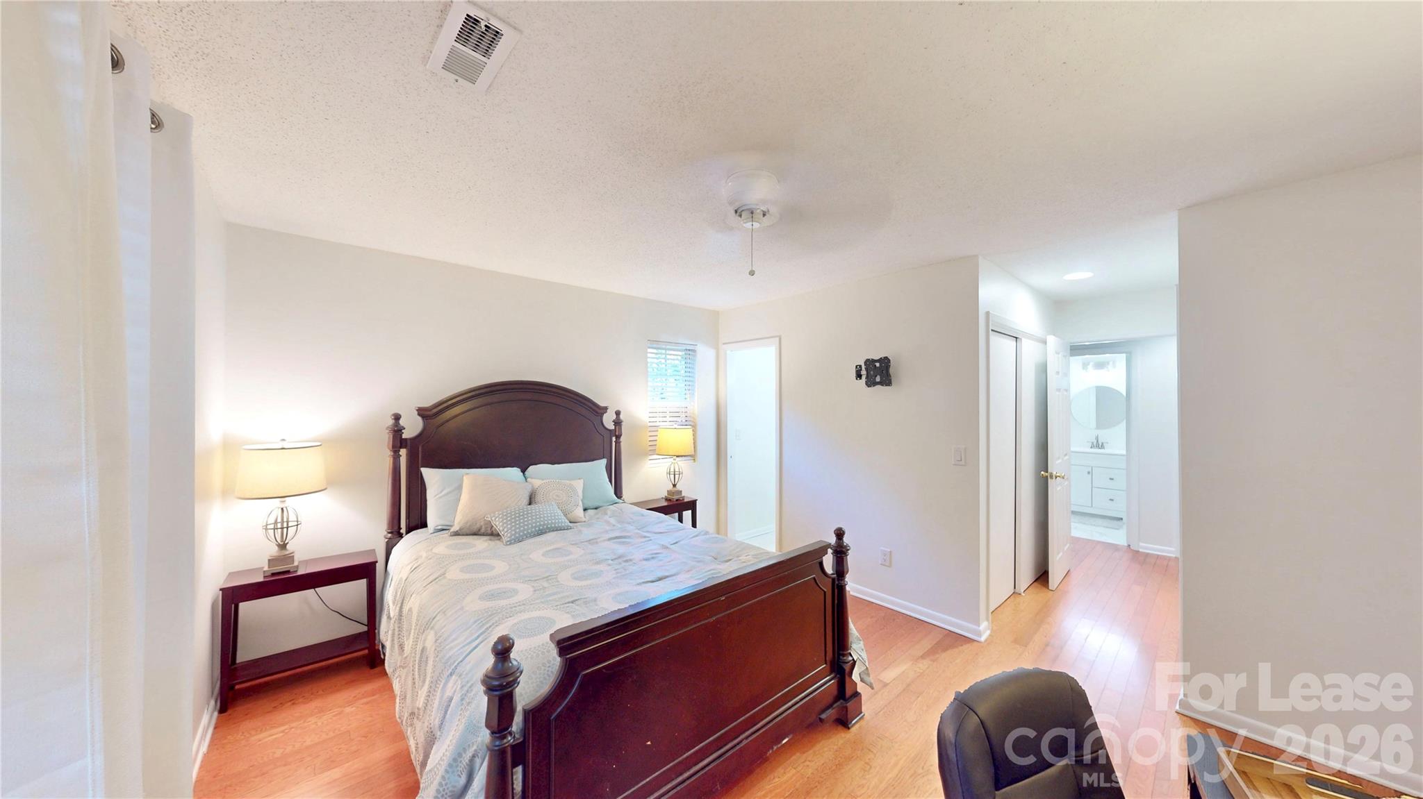 7300 Park Road Property Photo 13