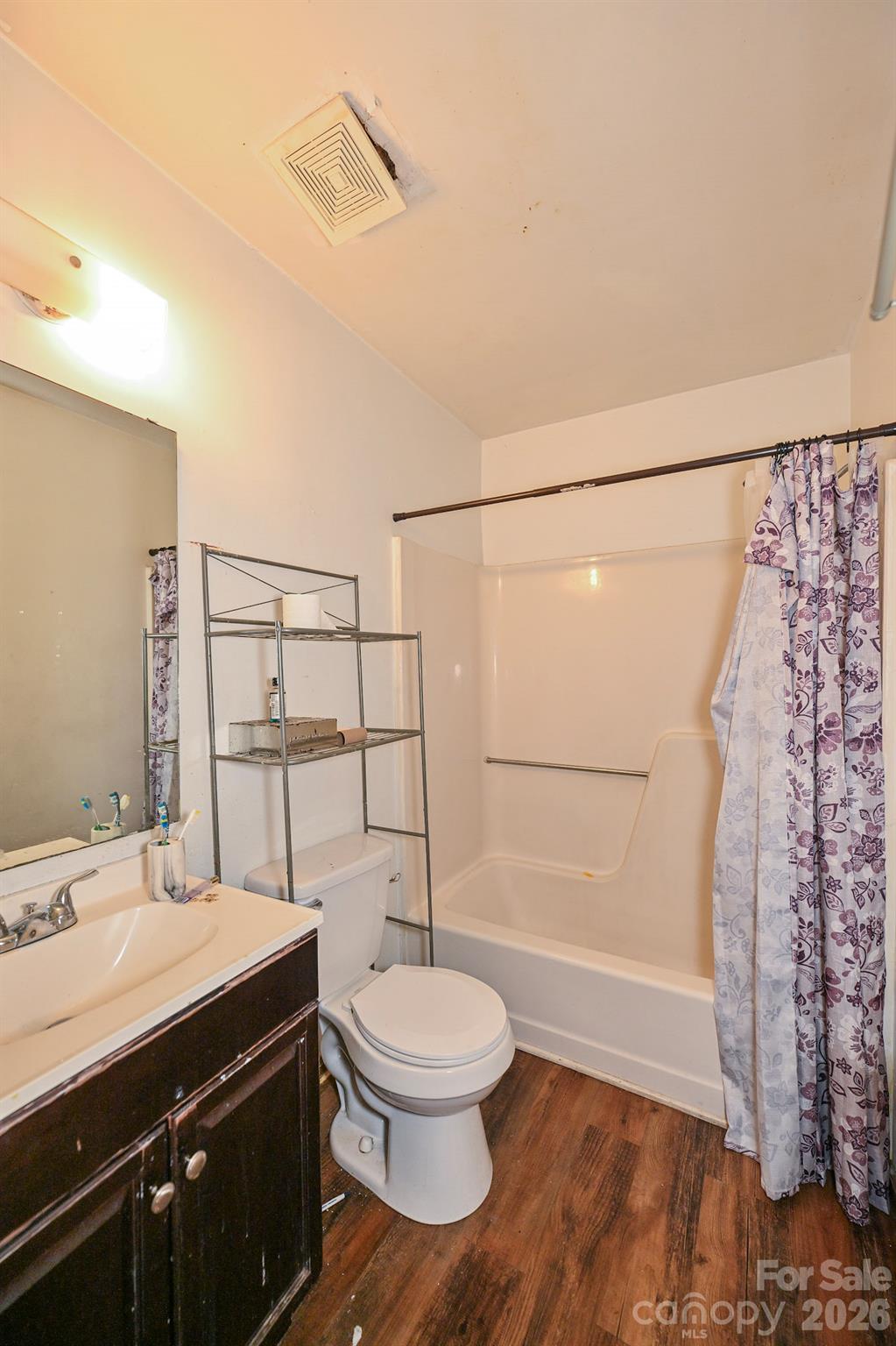 608 Sturdivant Street Property Photo 10