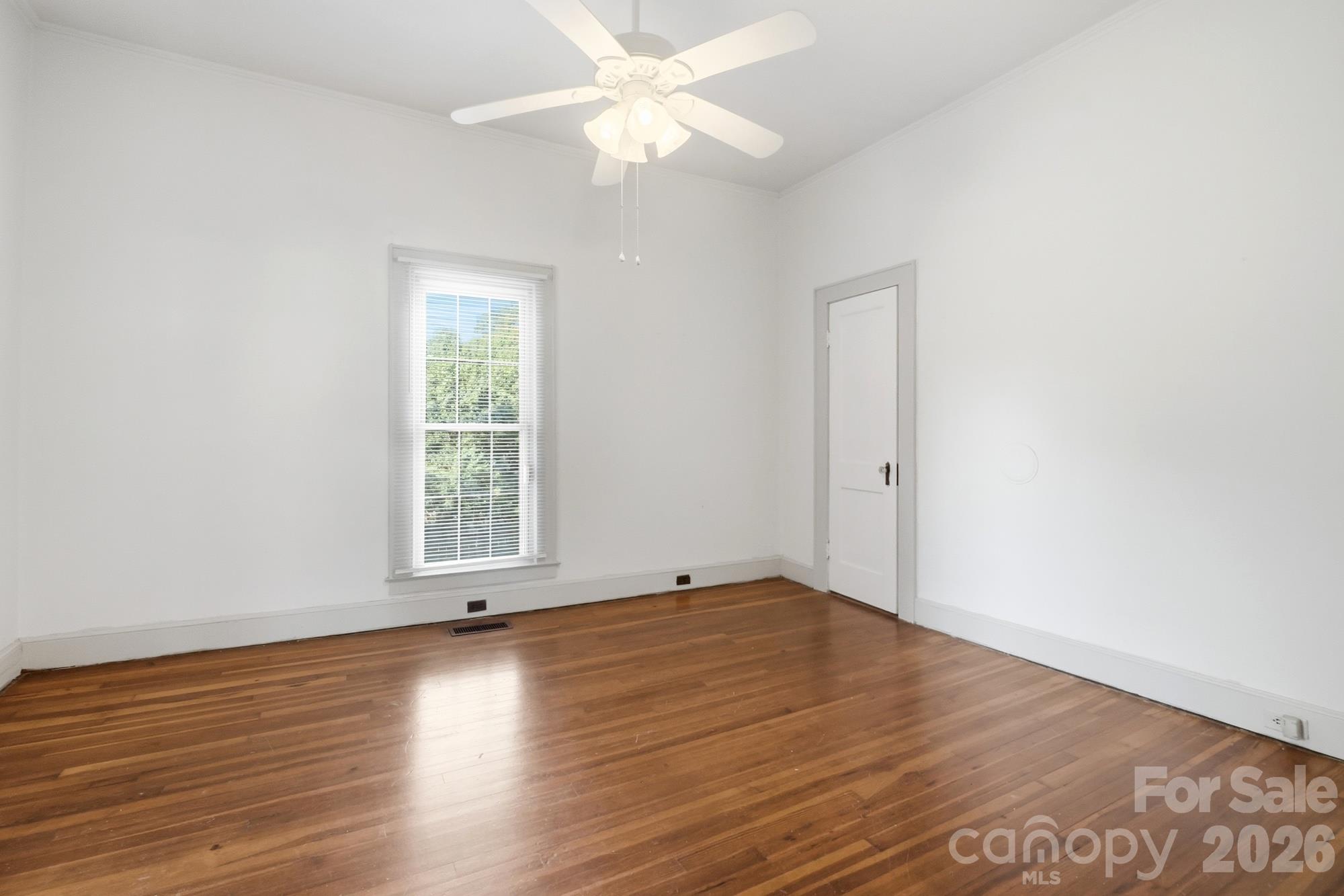 214 Cb Crook Drive Property Photo 5