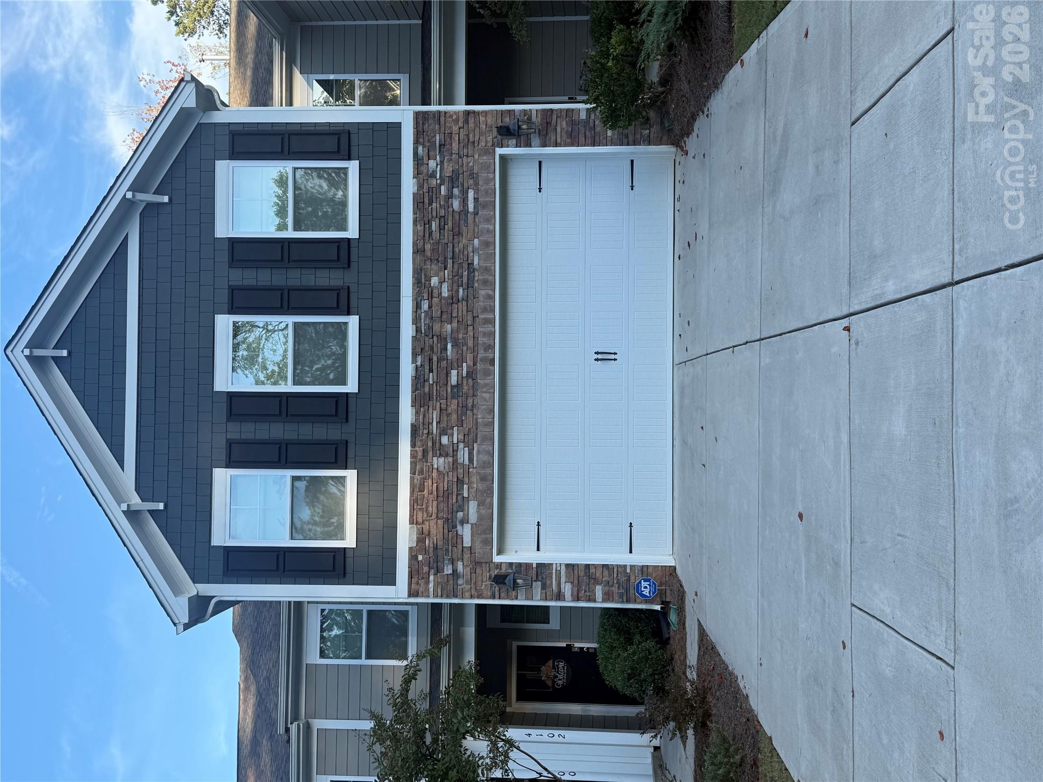 4102 Steel Way Property Photo 1