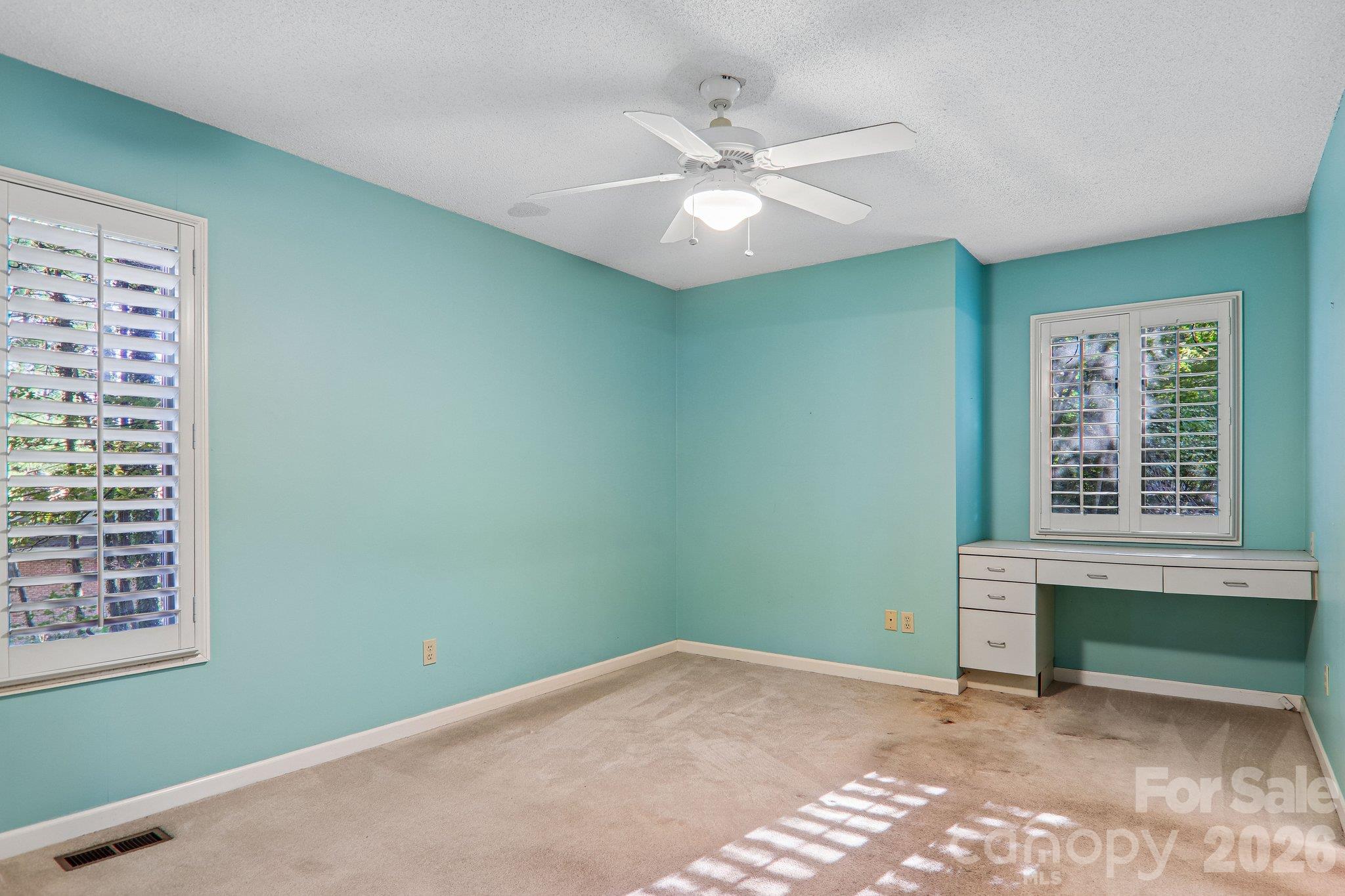 108 Kenwood Drive Property Photo 25
