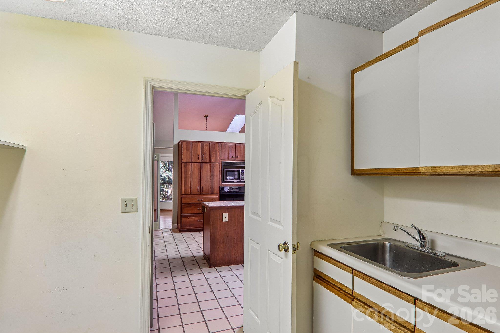 108 Kenwood Drive Property Photo 29