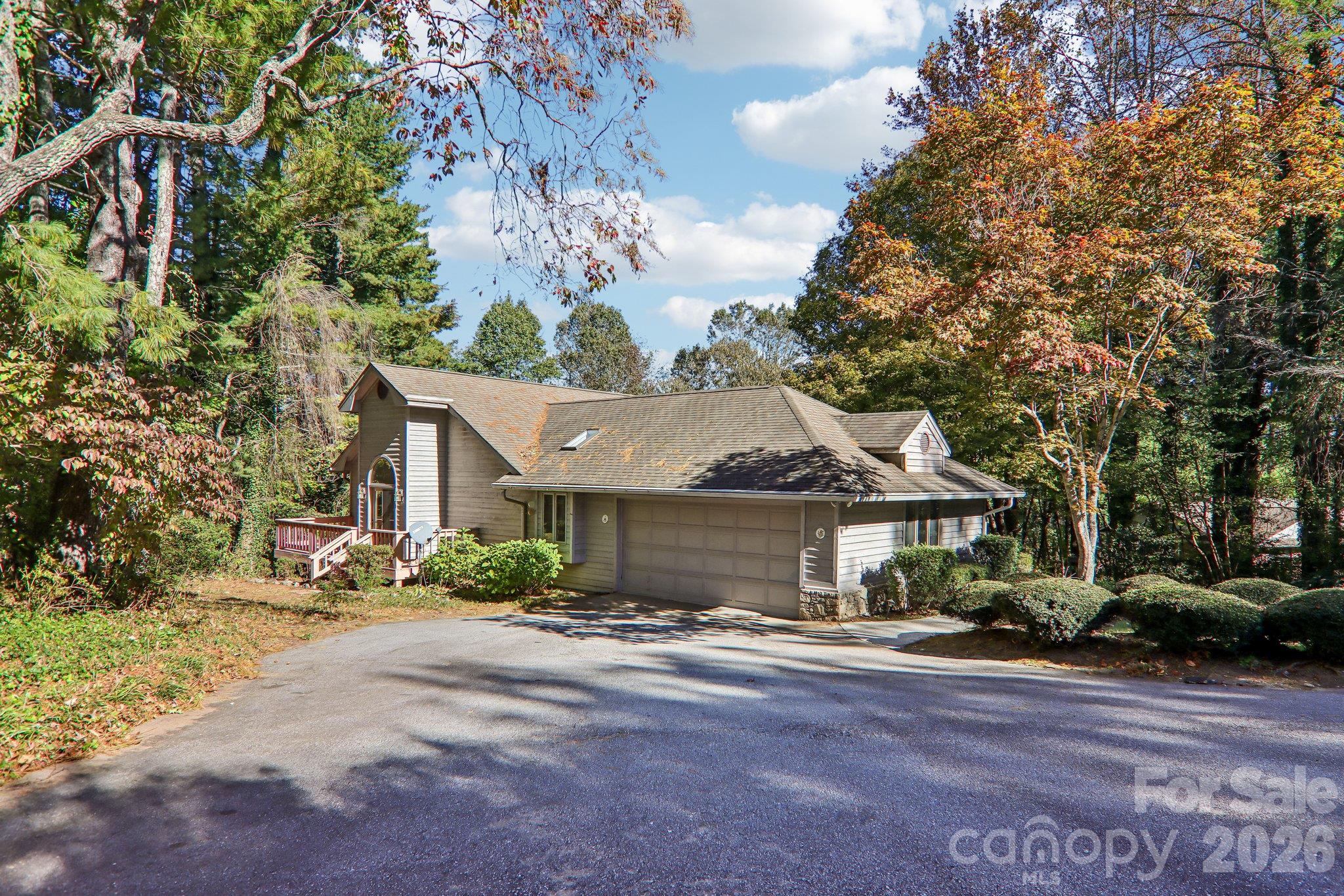 108 Kenwood Drive Property Photo 45