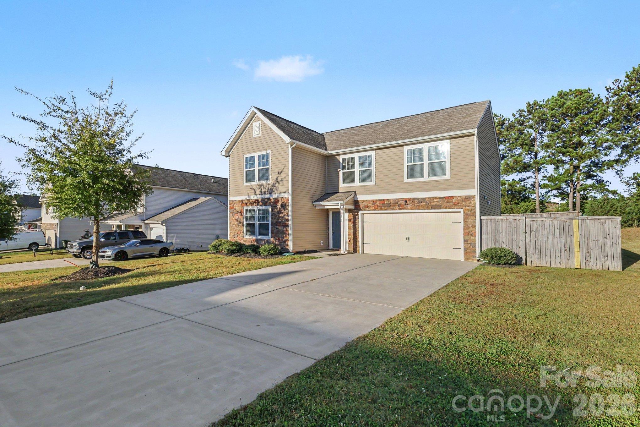 229 Austen Lakes Drive Property Photo 2