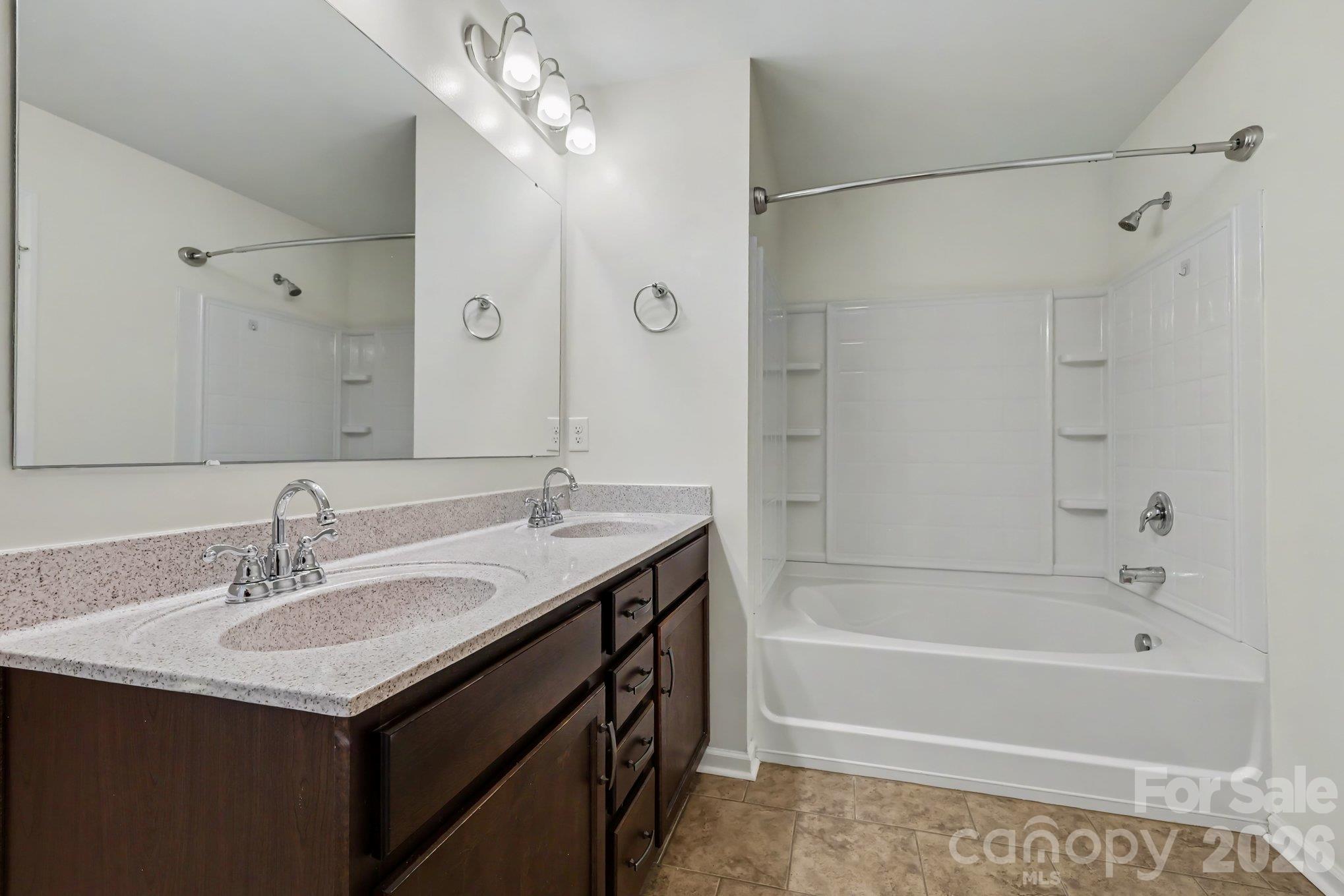 229 Austen Lakes Drive Property Photo 9