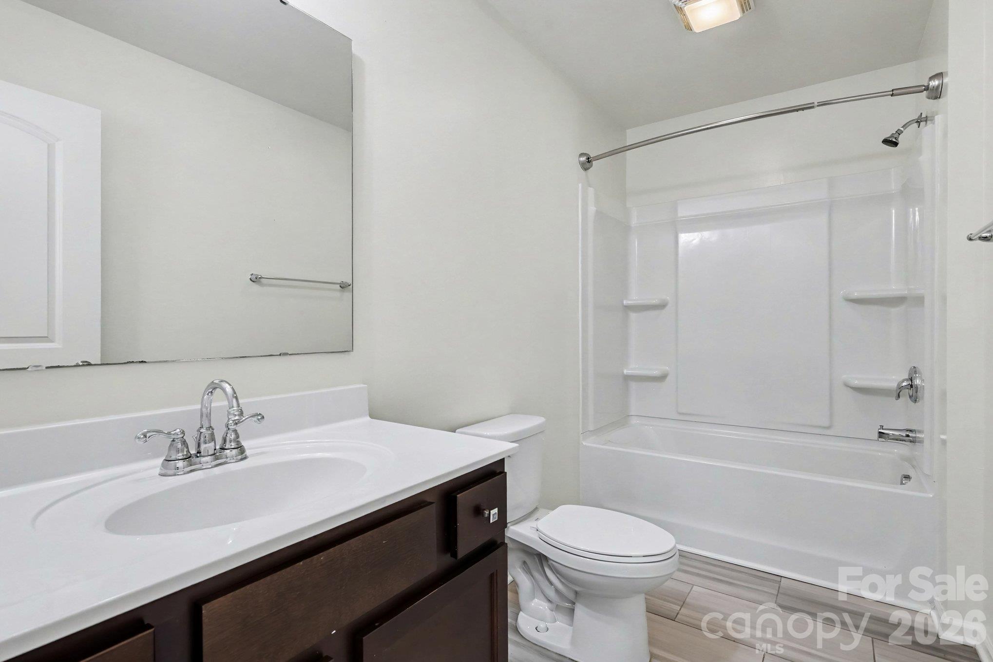 229 Austen Lakes Drive Property Photo 10