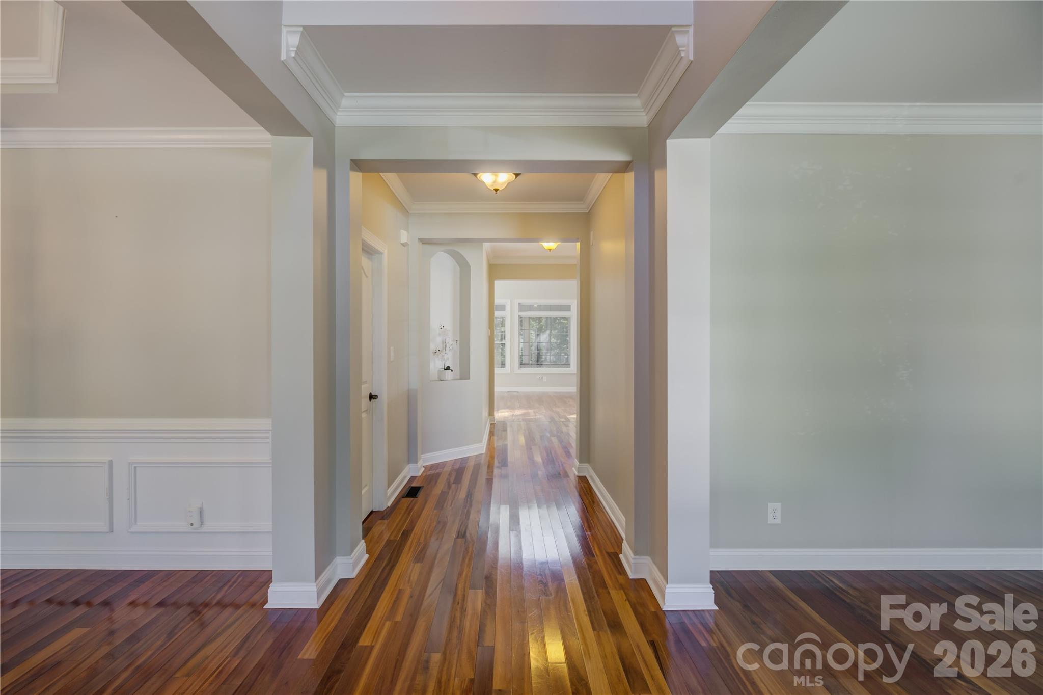 13700 Glen Abbey Drive Property Photo 4