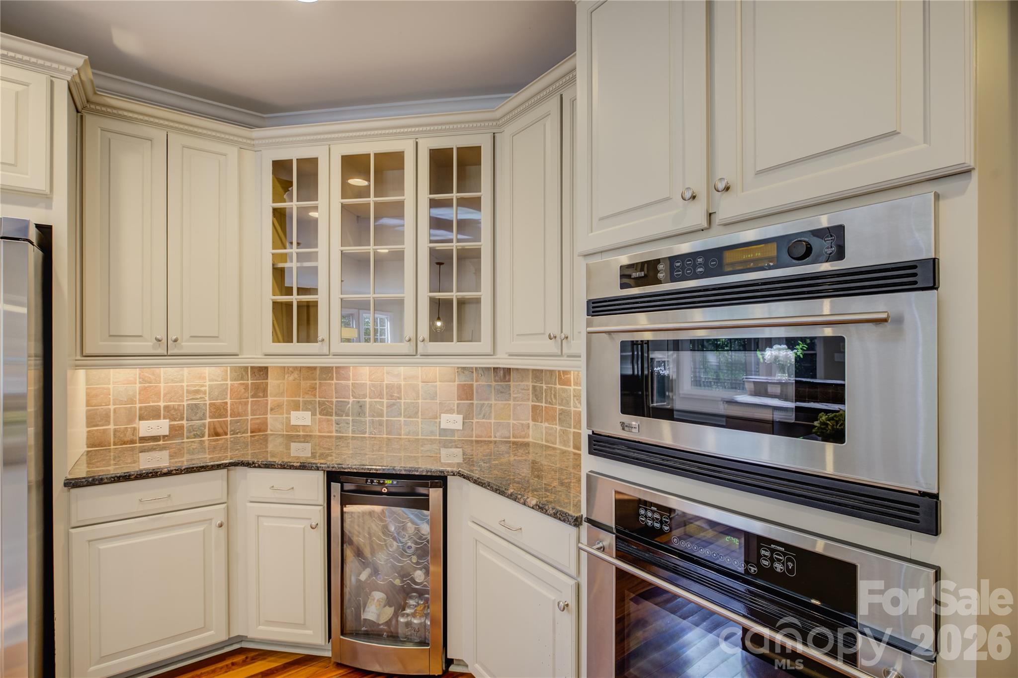 13700 Glen Abbey Drive Property Photo 10