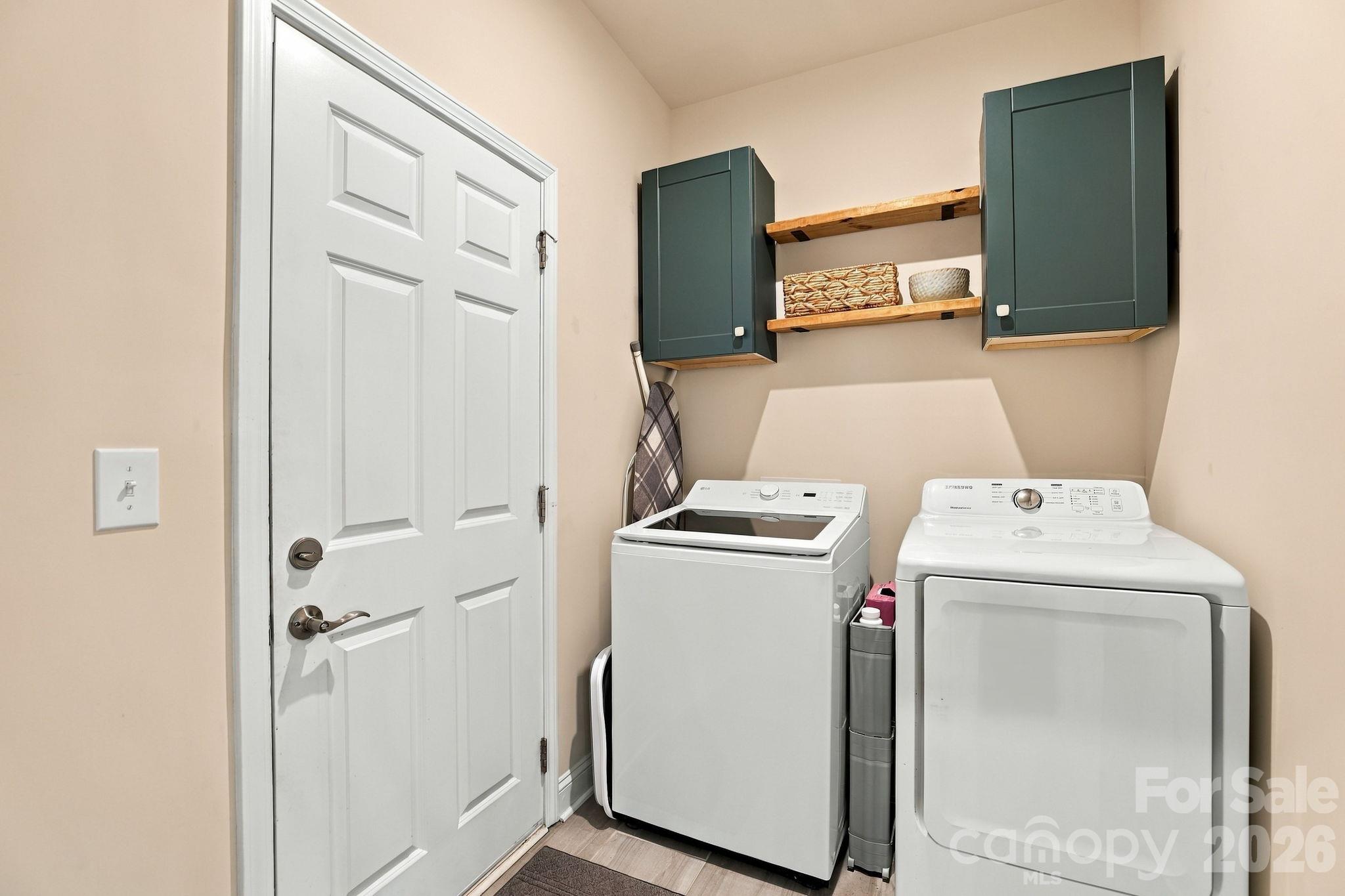 19201 Yellow Birch Drive Property Photo 16
