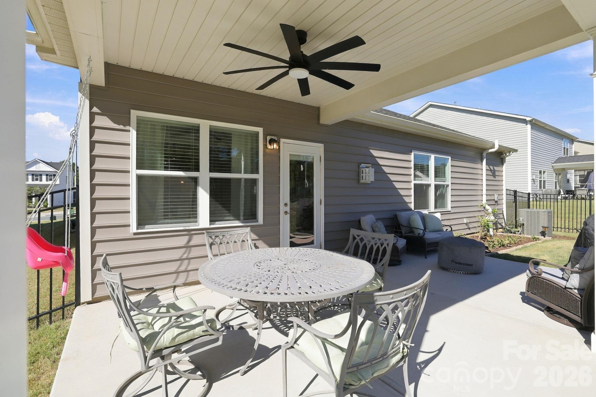 19201 Yellow Birch Drive Property Photo 18